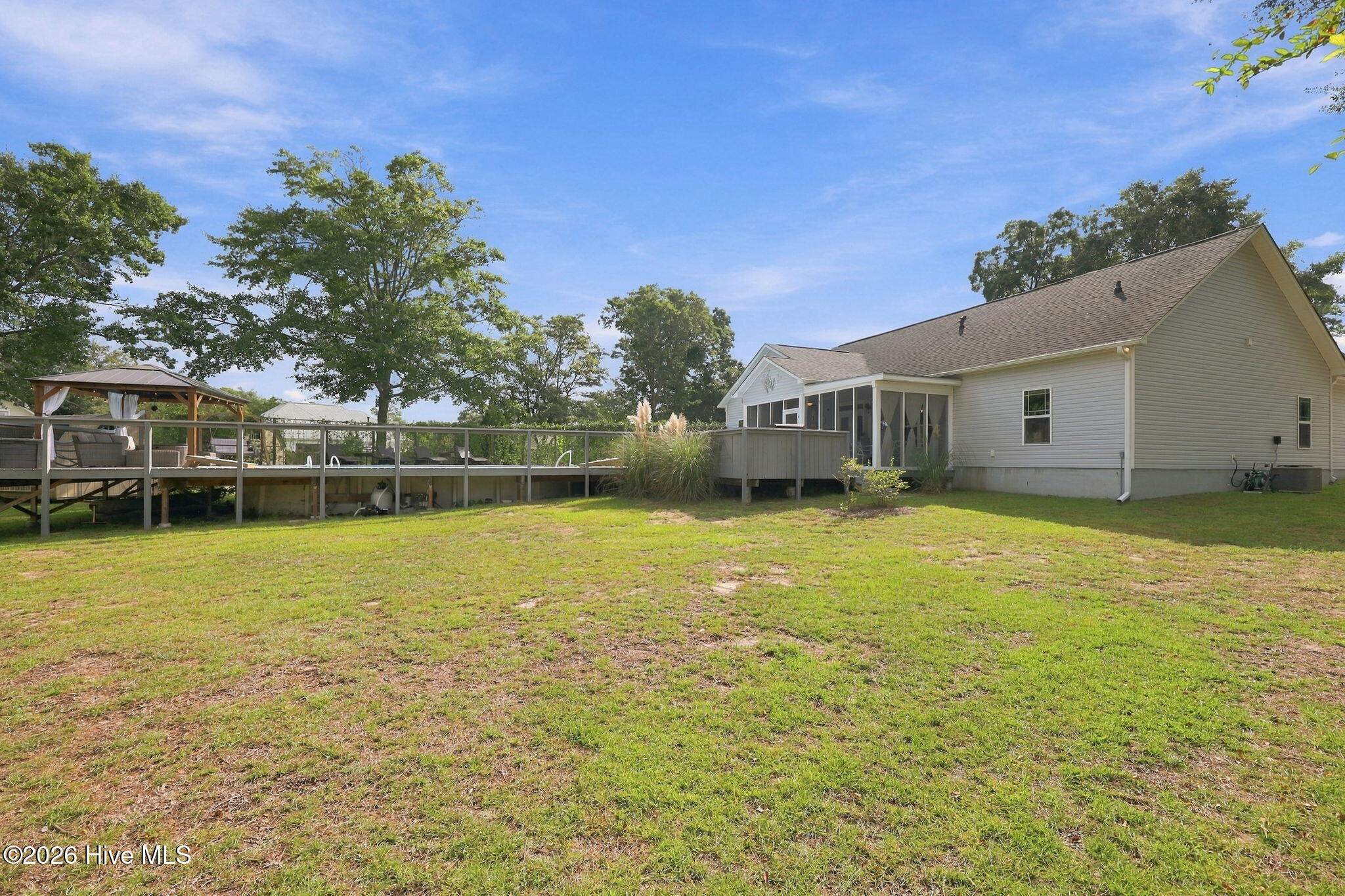 107 Sea Breeze Court Property Photo 55