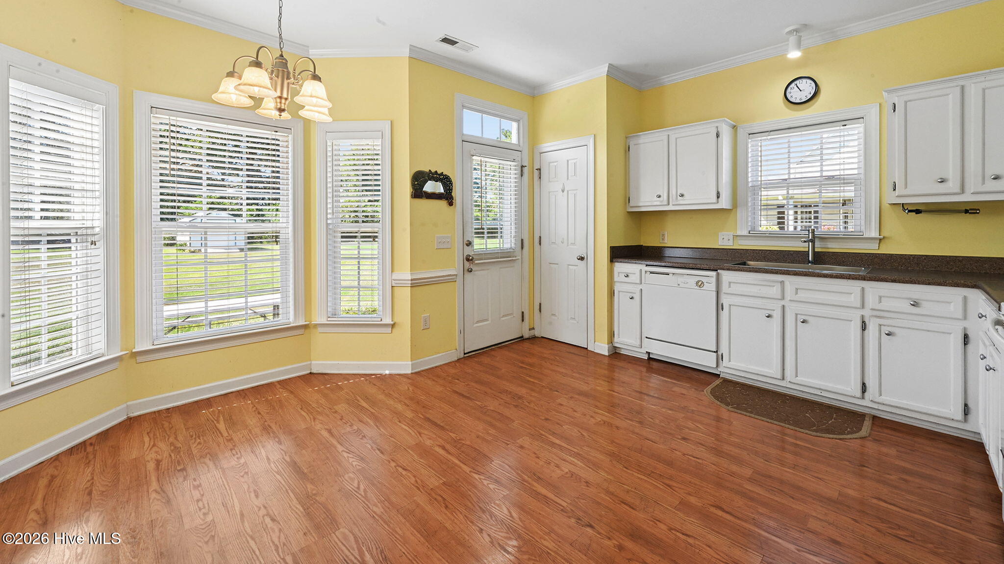 2954 Sherwin Downs Drive Property Photo 10
