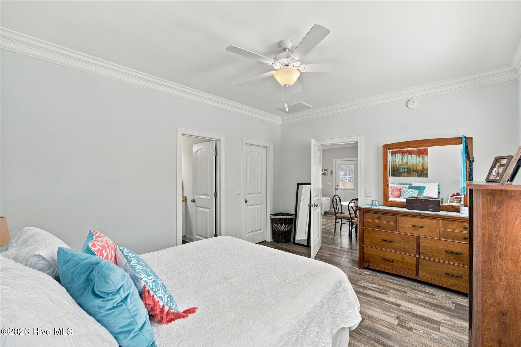 4457 Gateway Village Circle Se Property Photo 16