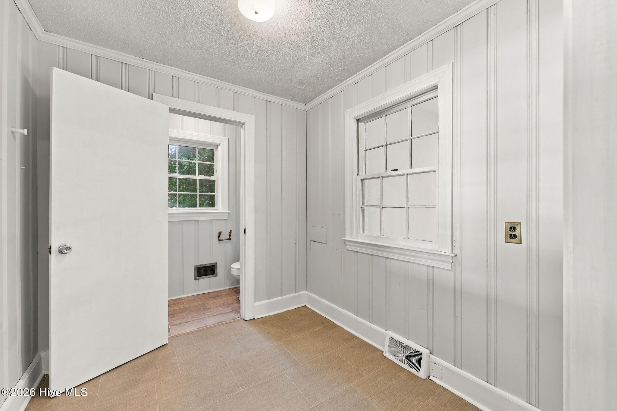 101 Heritage Street Property Photo 13