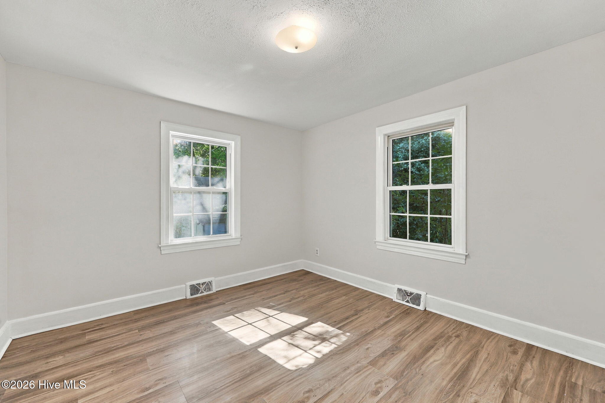 101 Heritage Street Property Photo 26