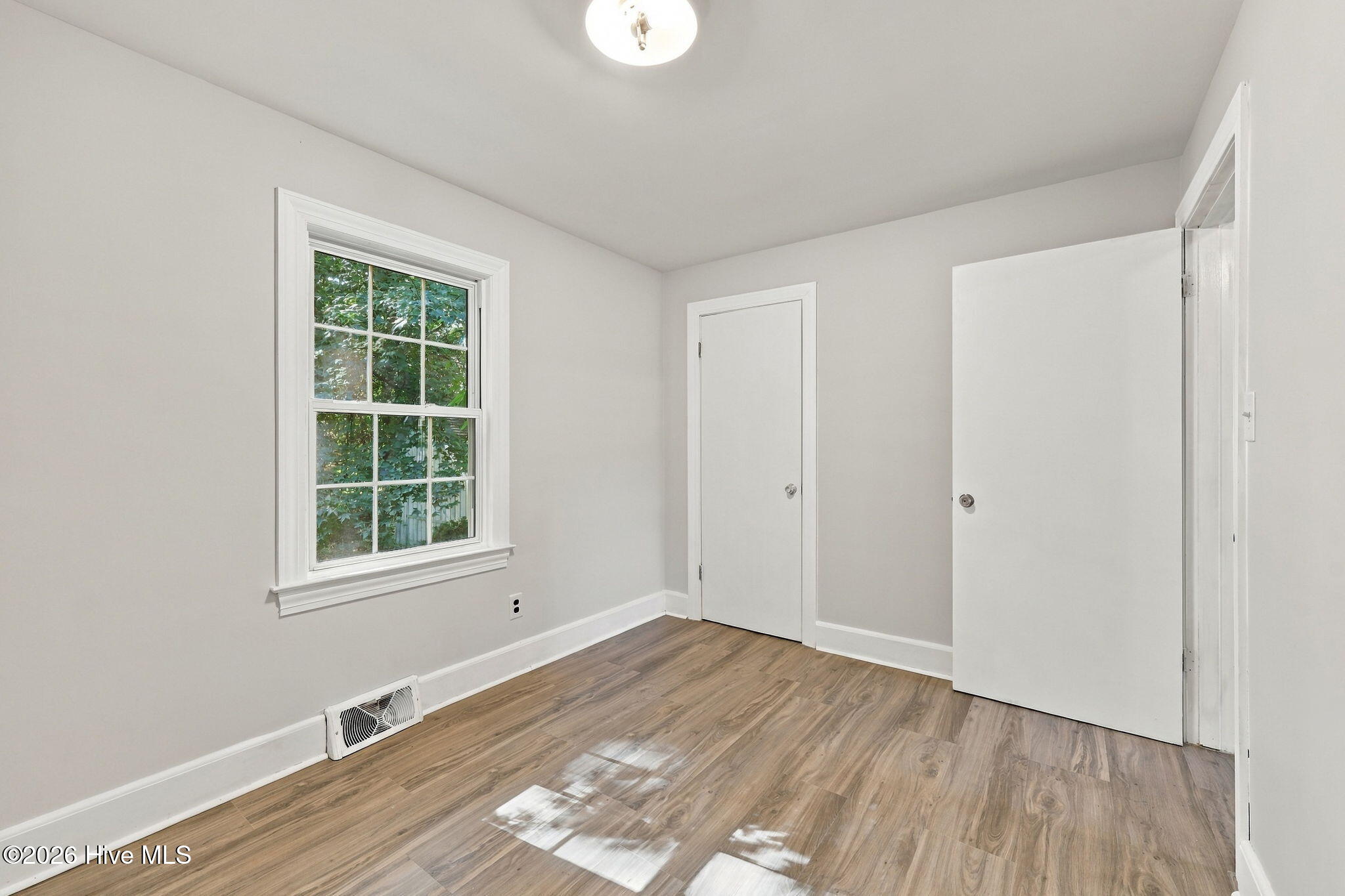 101 Heritage Street Property Photo 31