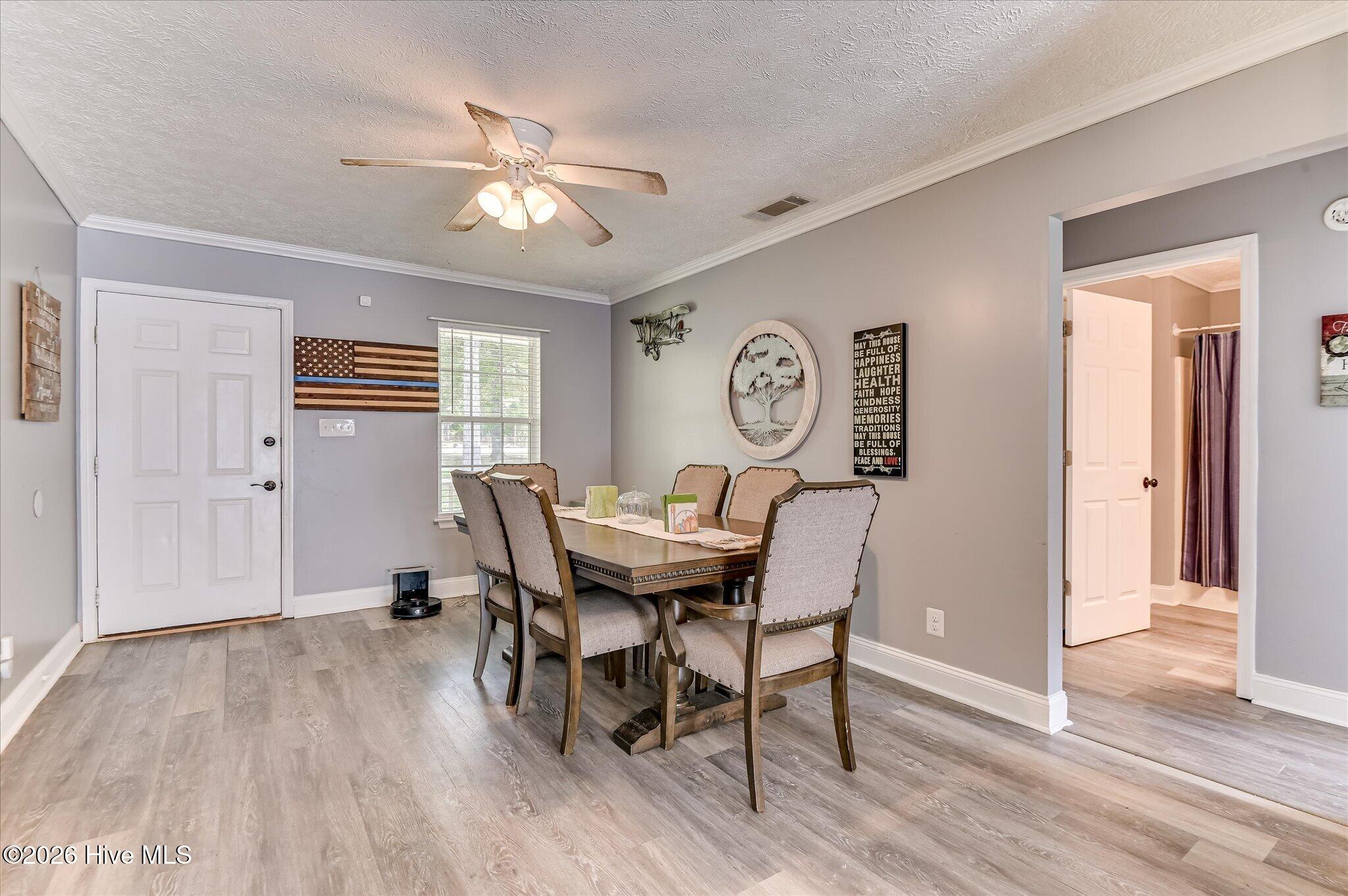2059 Deerwood Circle Property Photo 13