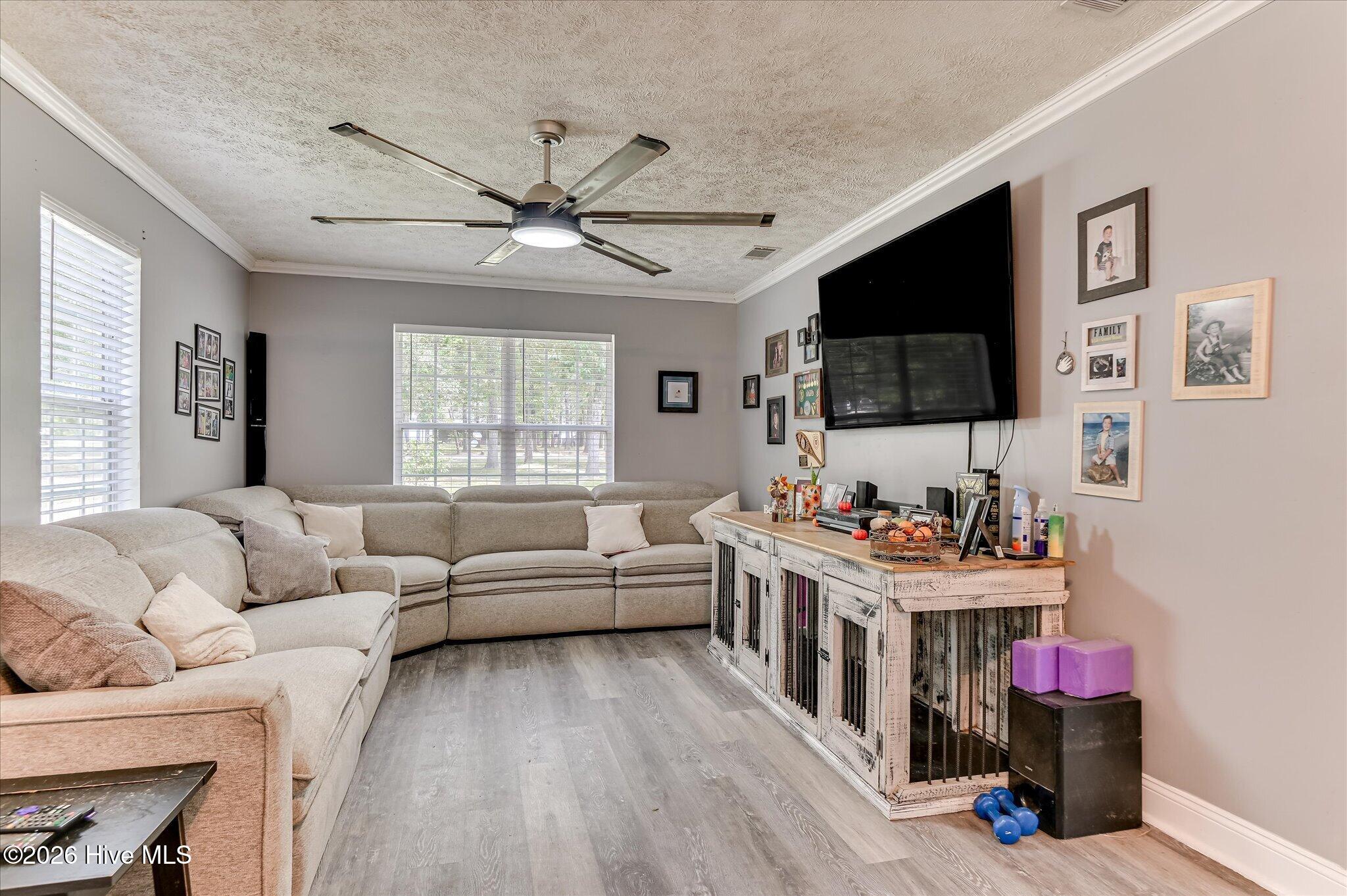 2059 Deerwood Circle Property Photo 25