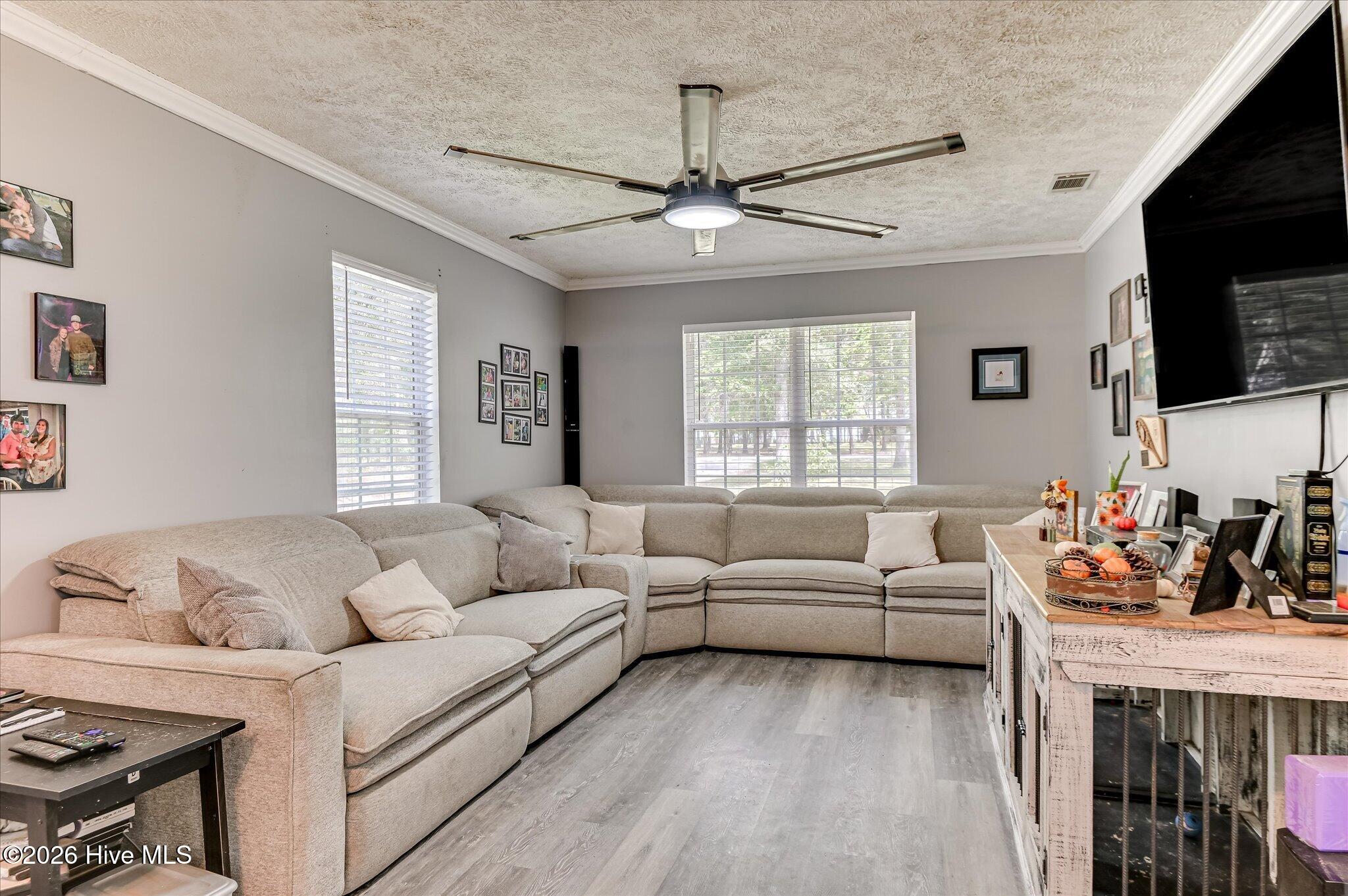 2059 Deerwood Circle Property Photo 26