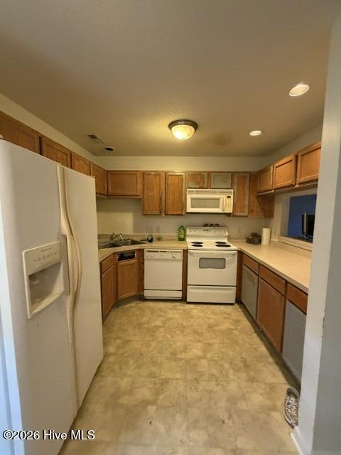 305 Fox Way S Property Photo 7