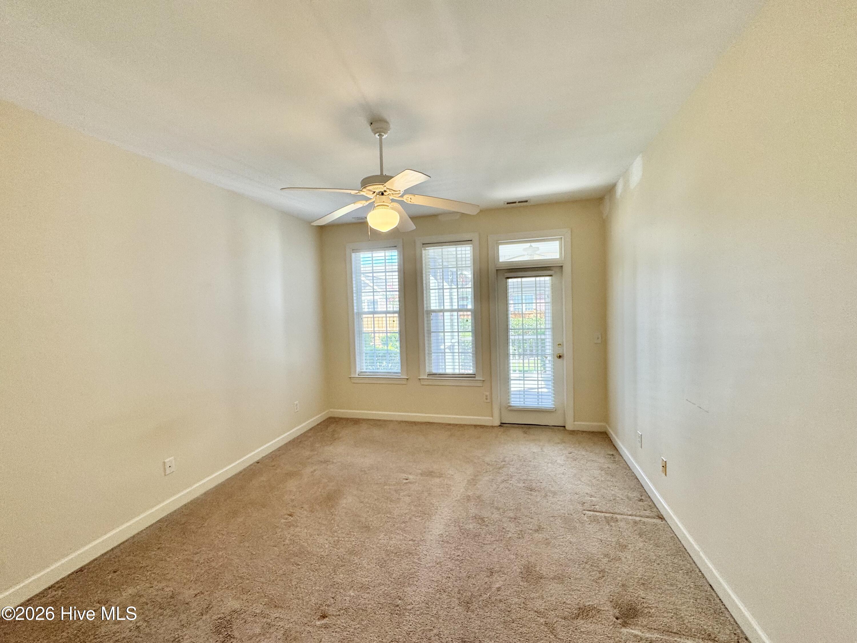 1324 Suncrest Way Property Photo 11