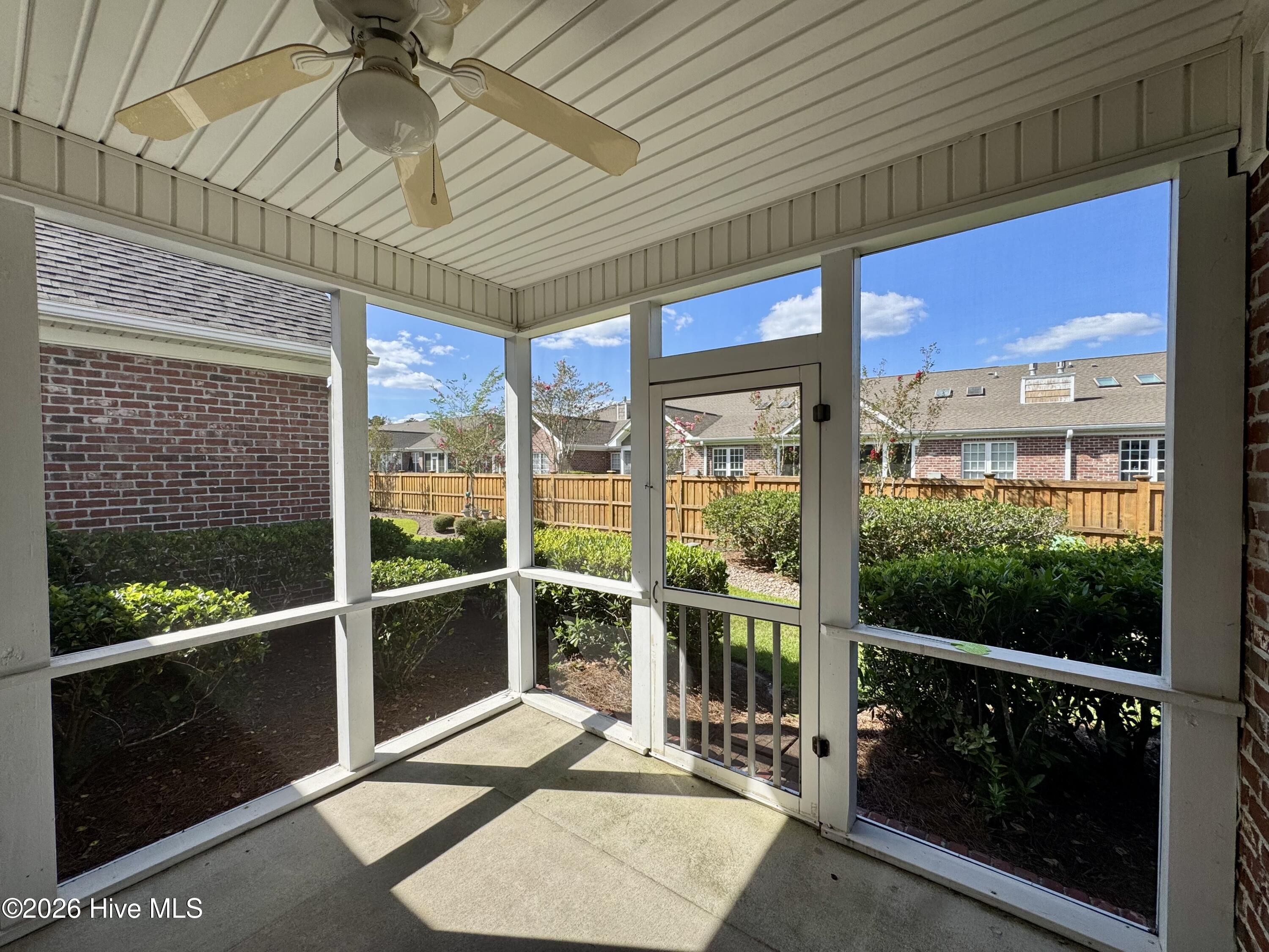 1324 Suncrest Way Property Photo 21