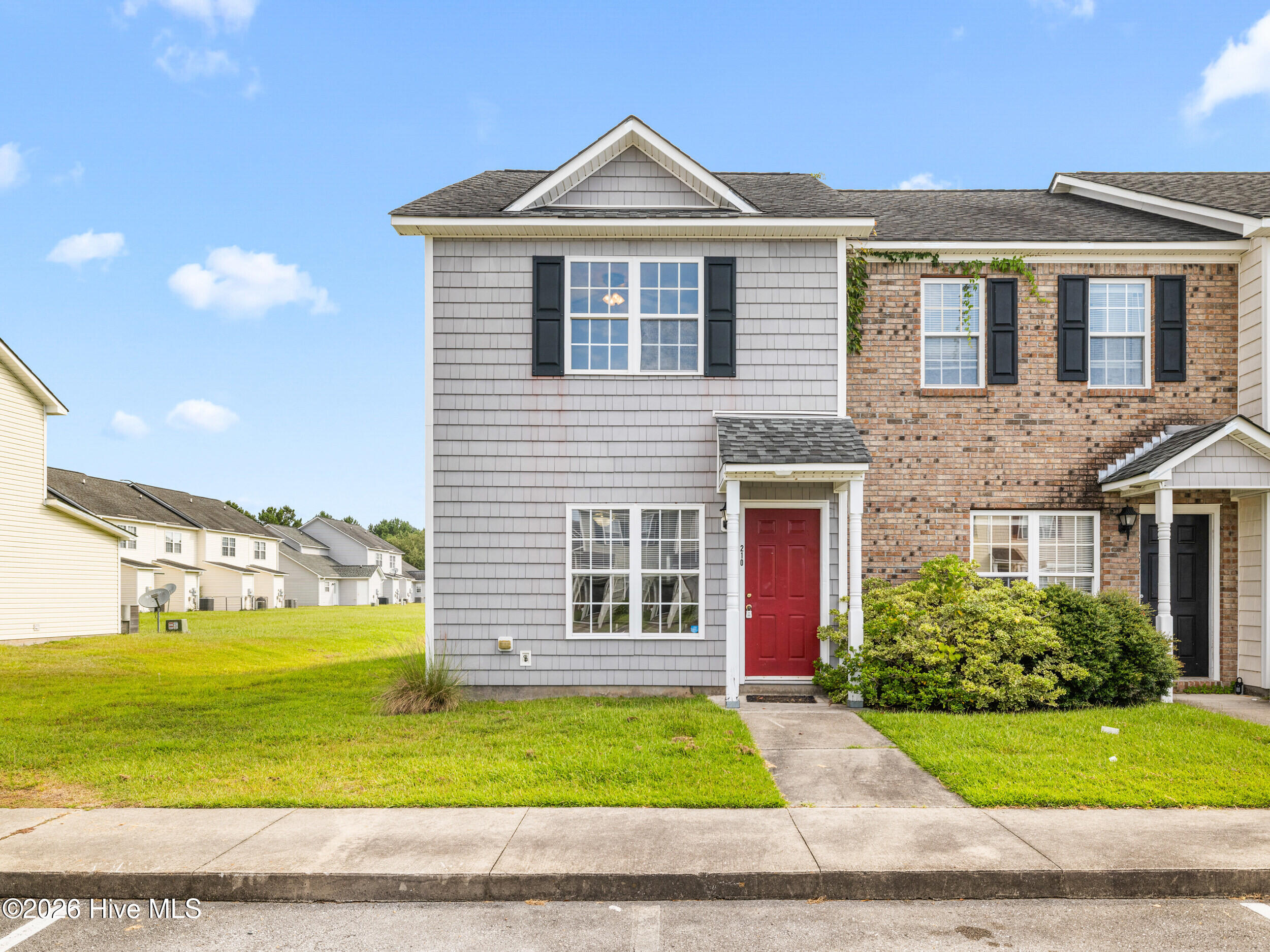 210 Bridgewood Drive Property Photo 1