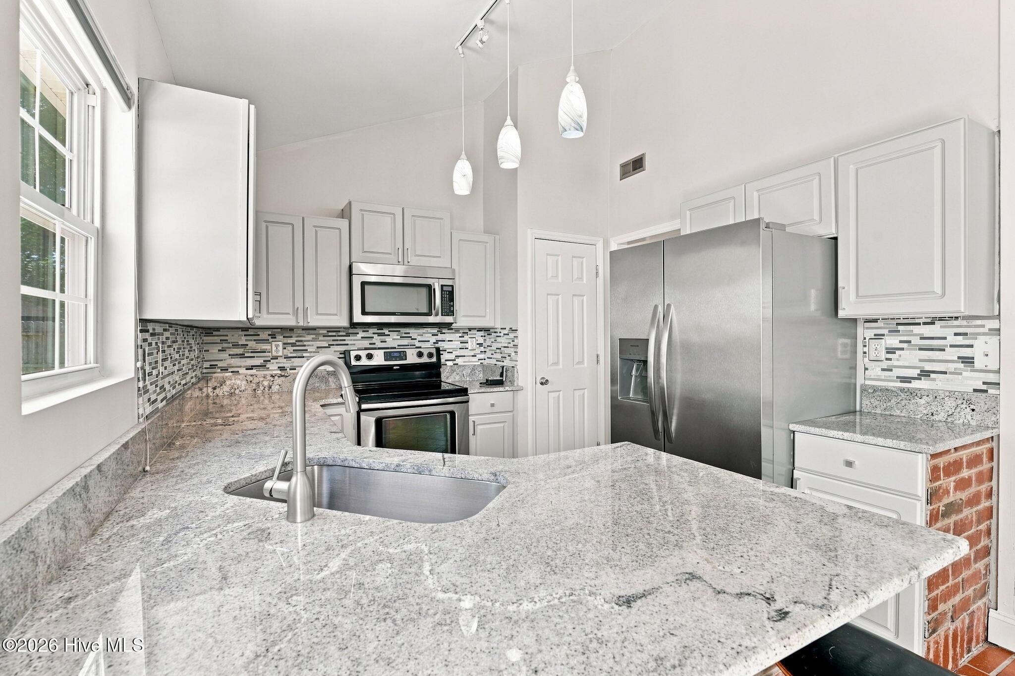 133 Kensington Way Property Photo 12