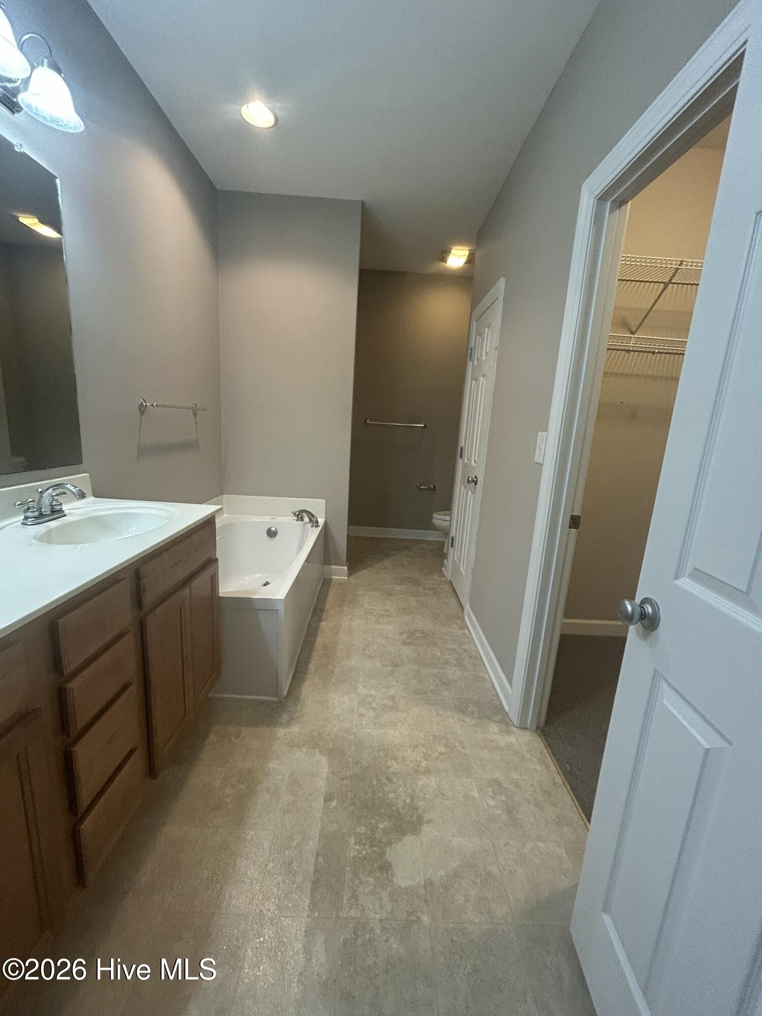 539 Village Green Drive A Property Photo 6