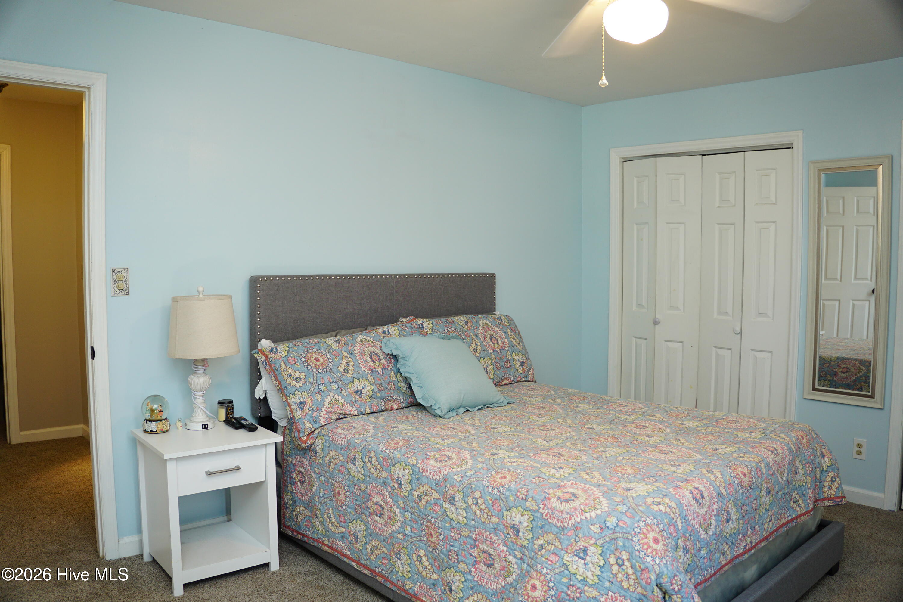 124 Country Place Property Photo 17