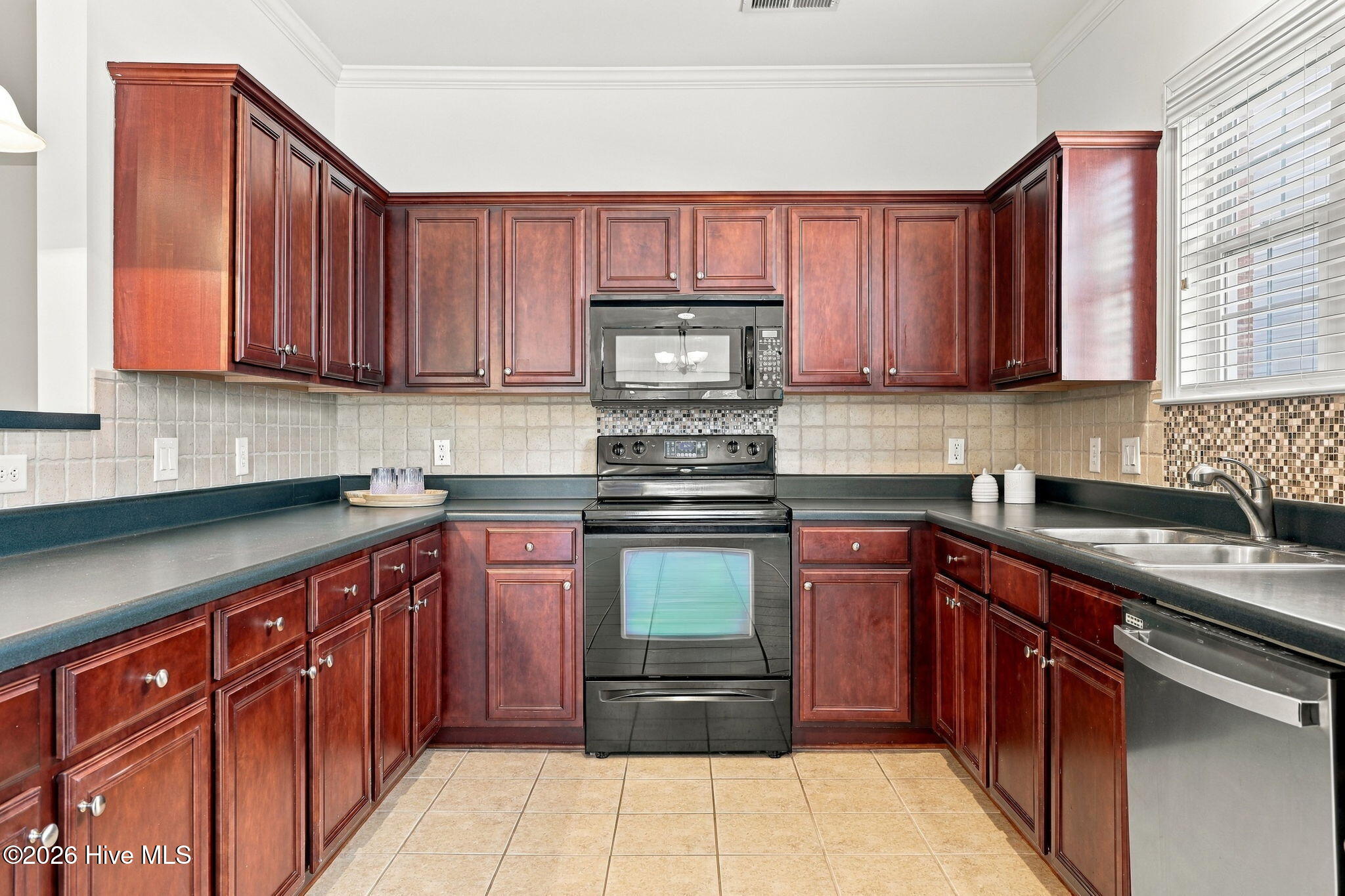 1204 Brighton Drive Property Photo 17