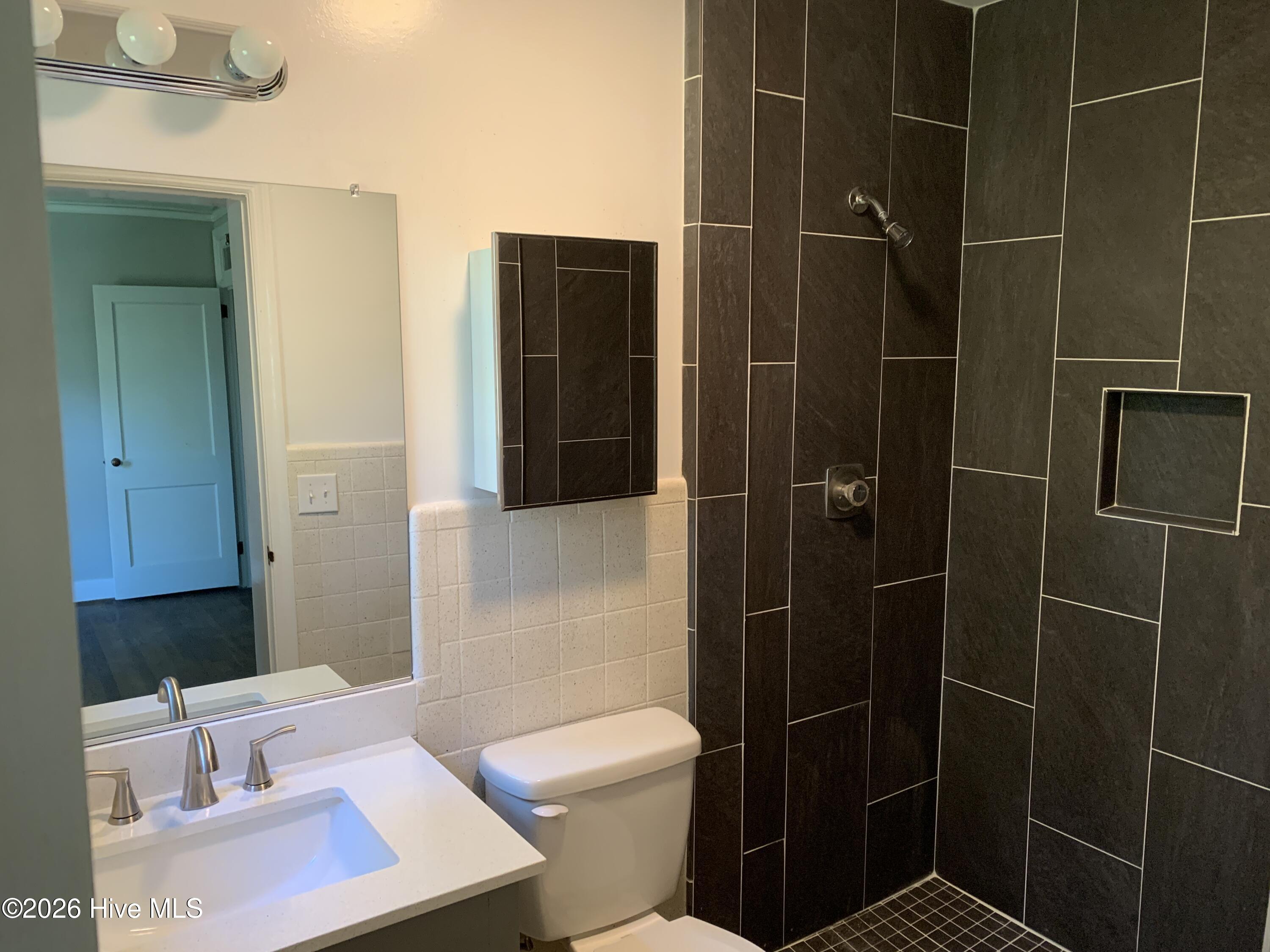 2415 Cherokee Road Property Photo 12