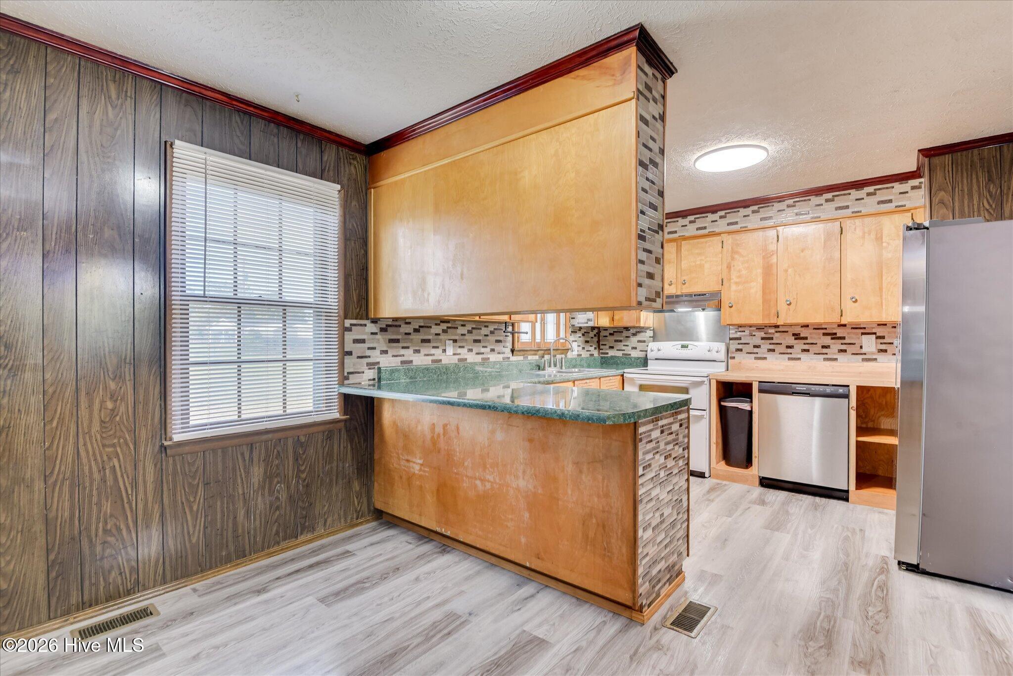 293 Whaley Pond Road Property Photo 12