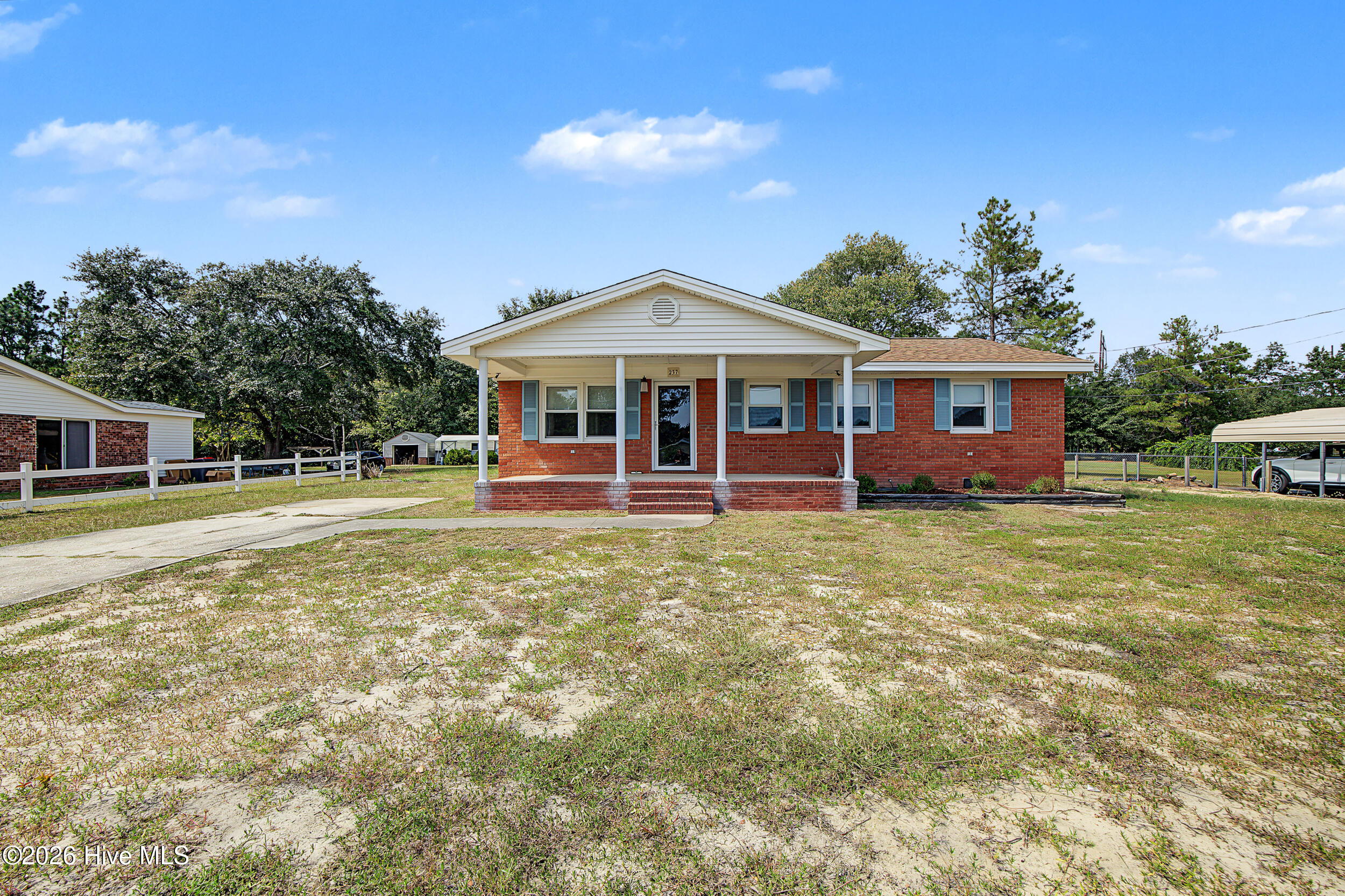 237 Lakeview Trail Property Photo 1