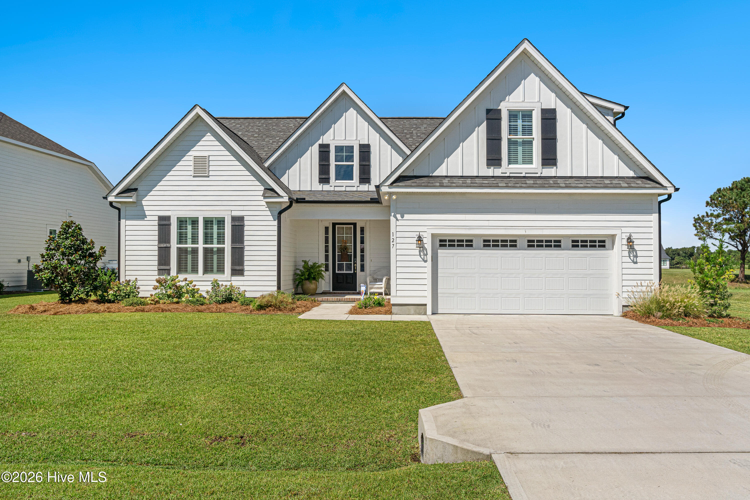 127 Windswept Lane Property Photo 3