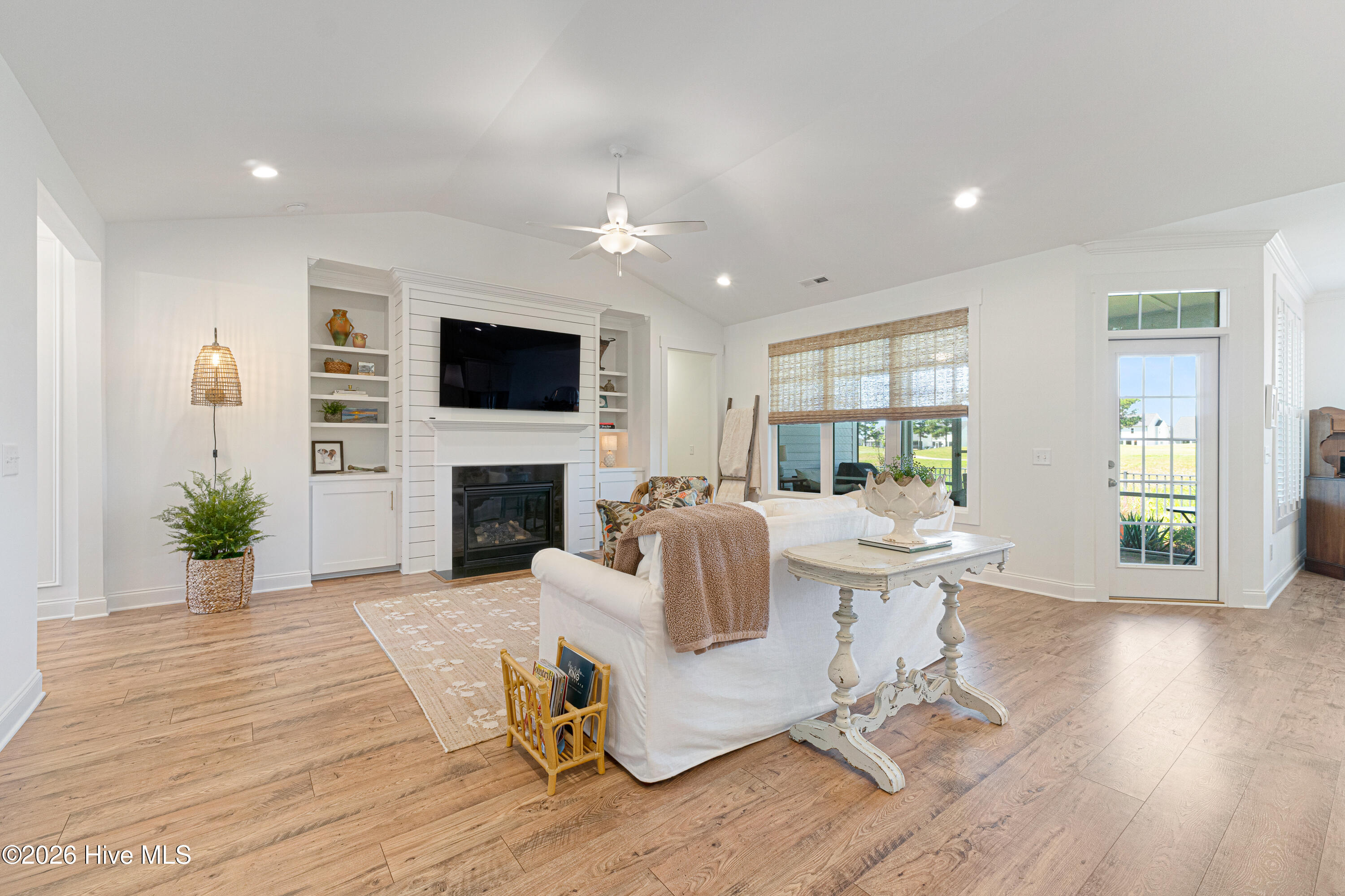 127 Windswept Lane Property Photo 9