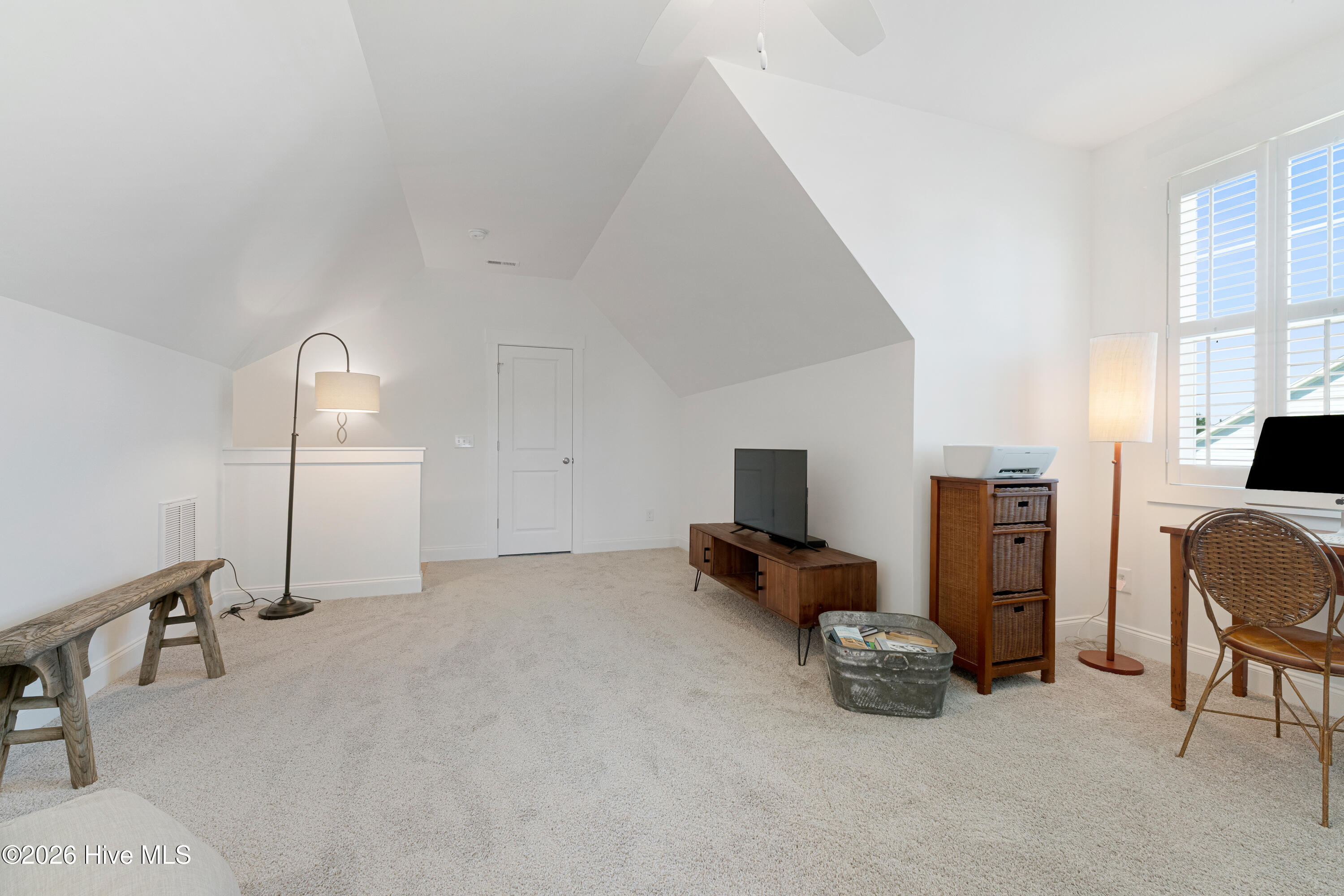 127 Windswept Lane Property Photo 33