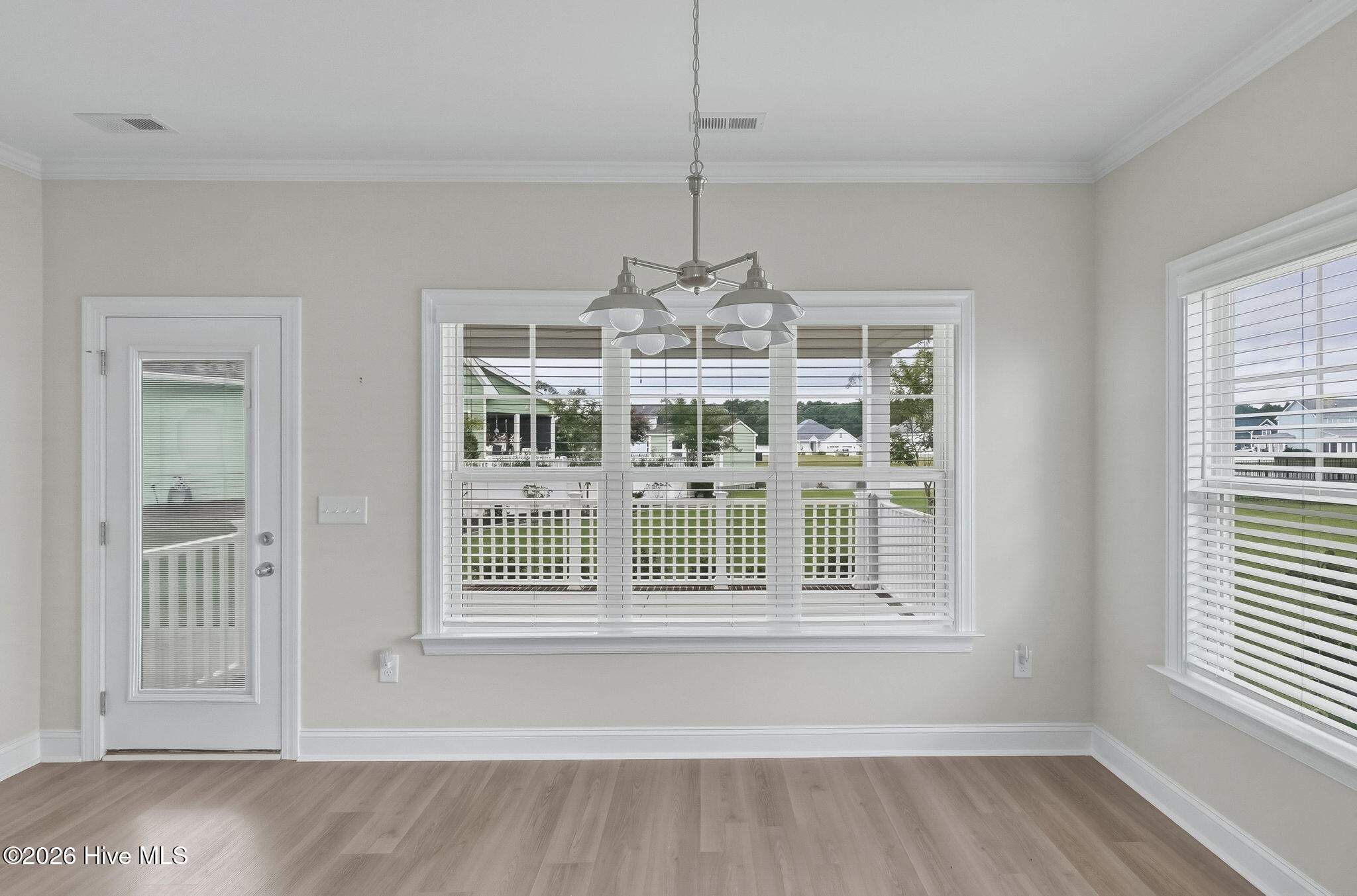 1213 Lantern Way Property Photo 14