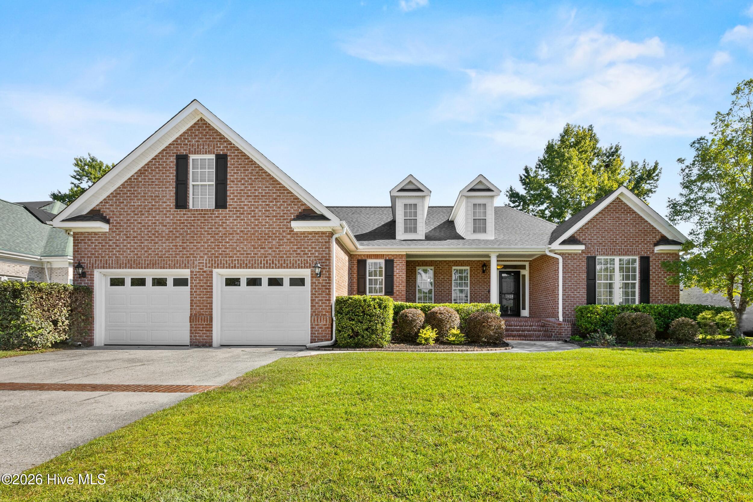 1124 Willow Pond Lane Property Photo 1