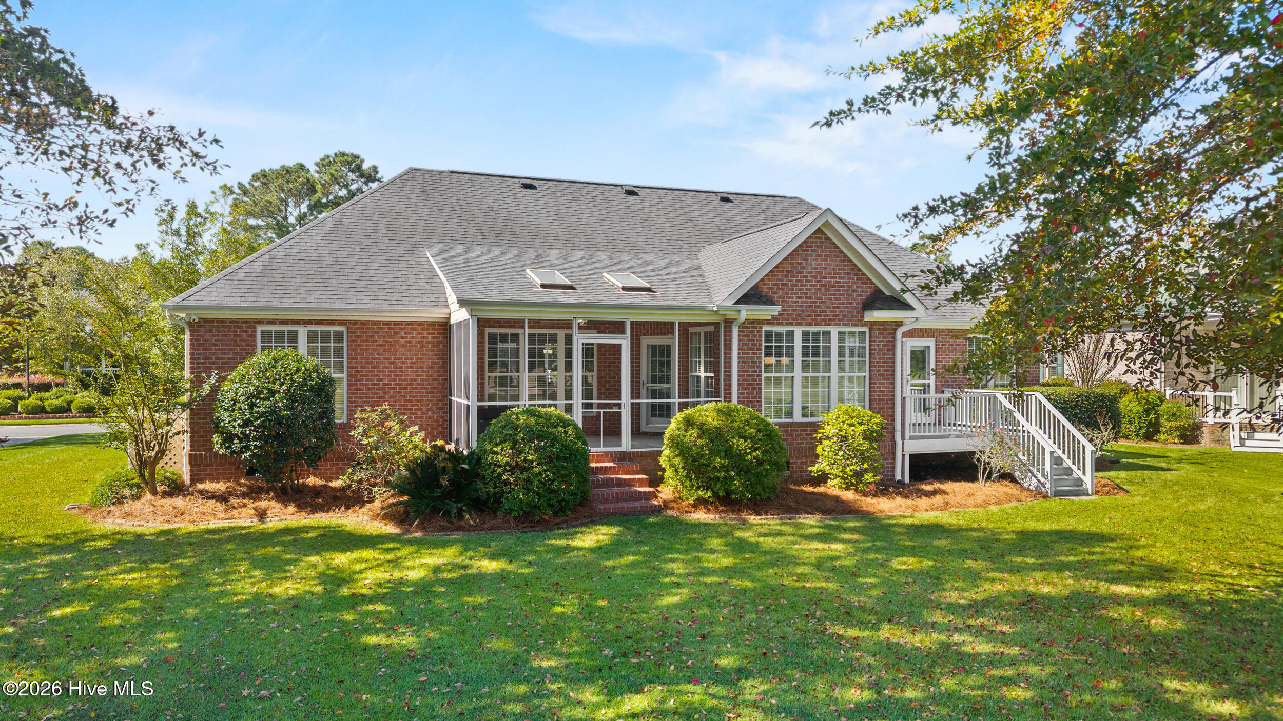 1124 Willow Pond Lane Property Photo 3