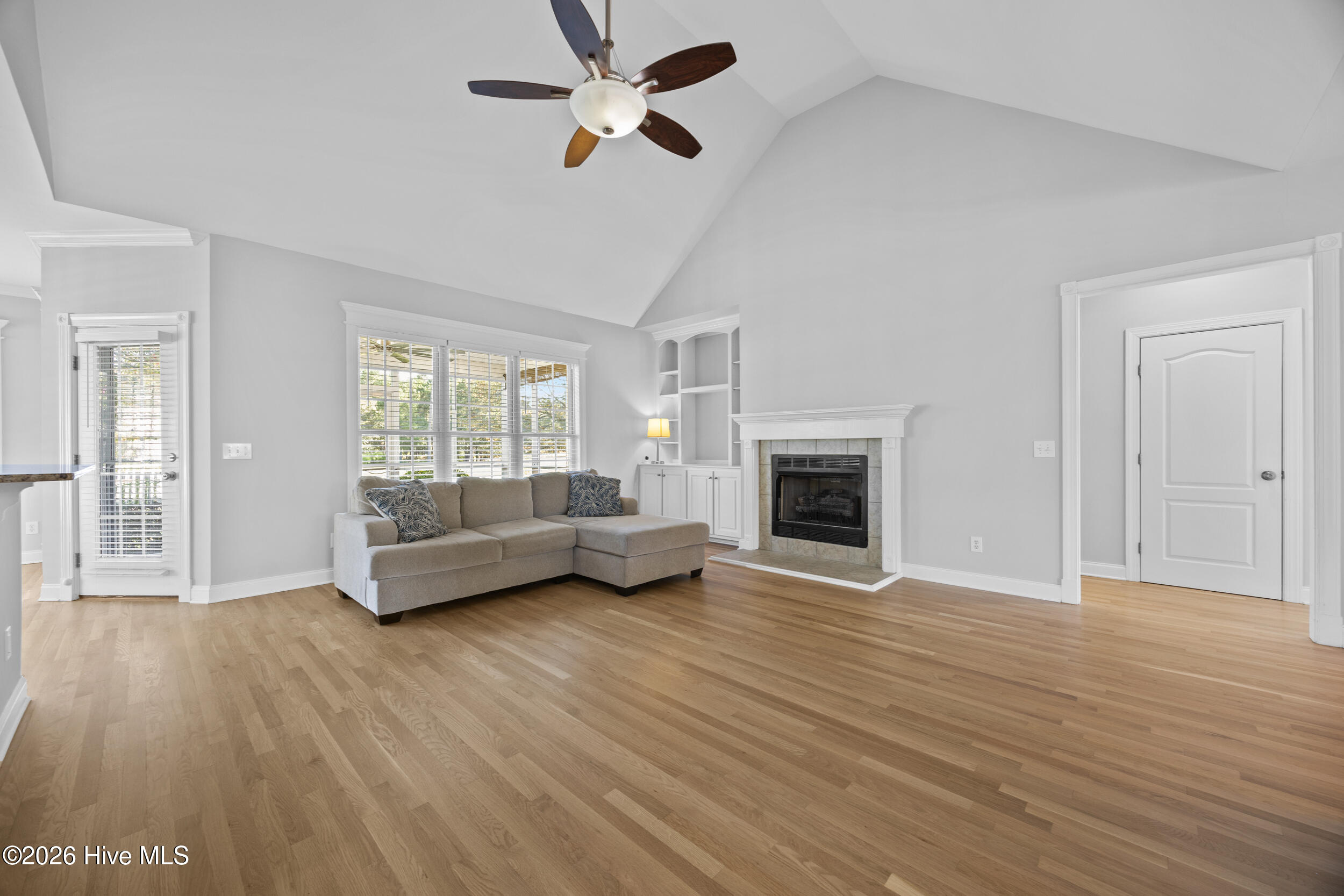 1124 Willow Pond Lane Property Photo 14