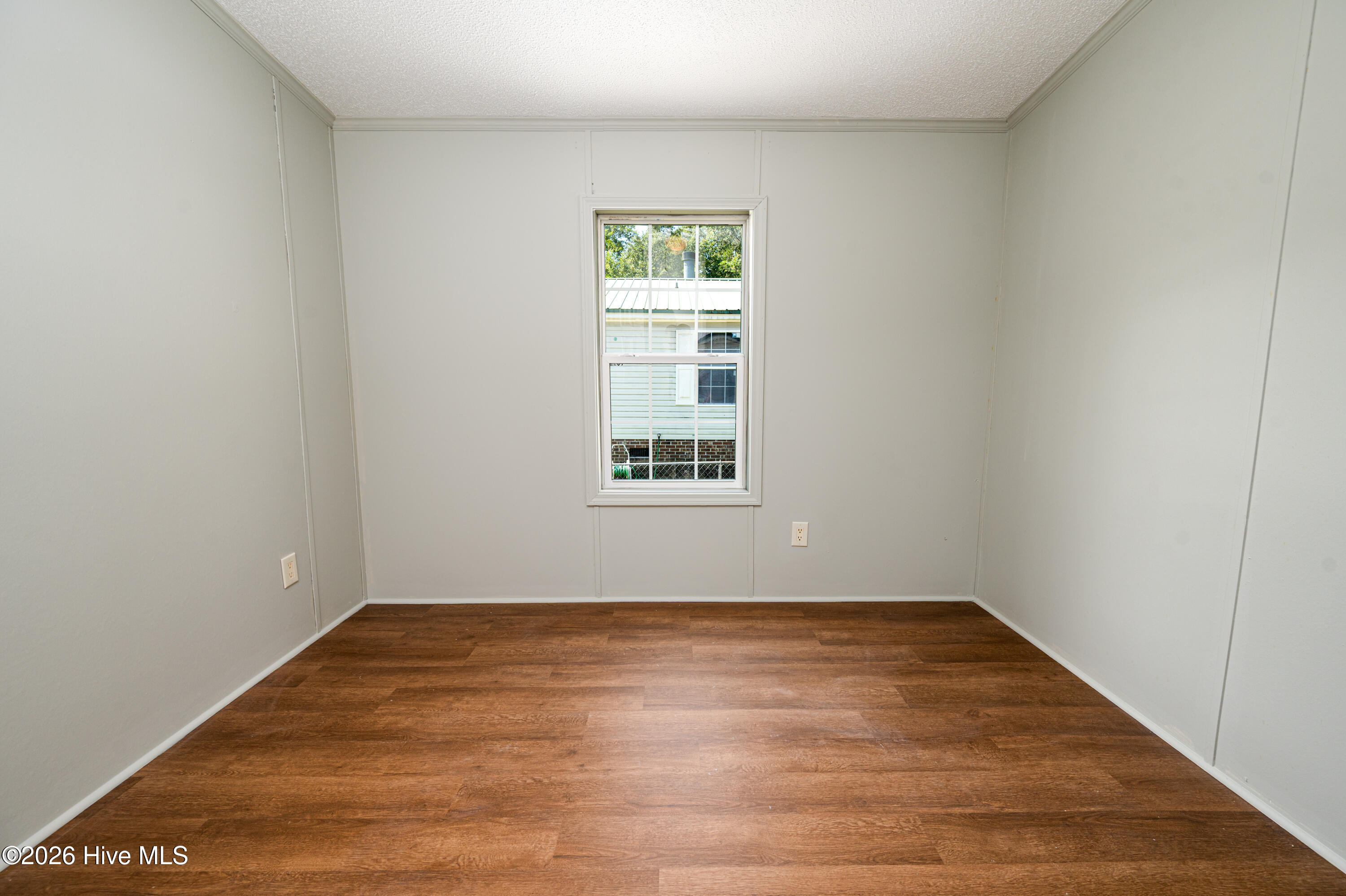 2202 Chestnut Avenue Property Photo 17