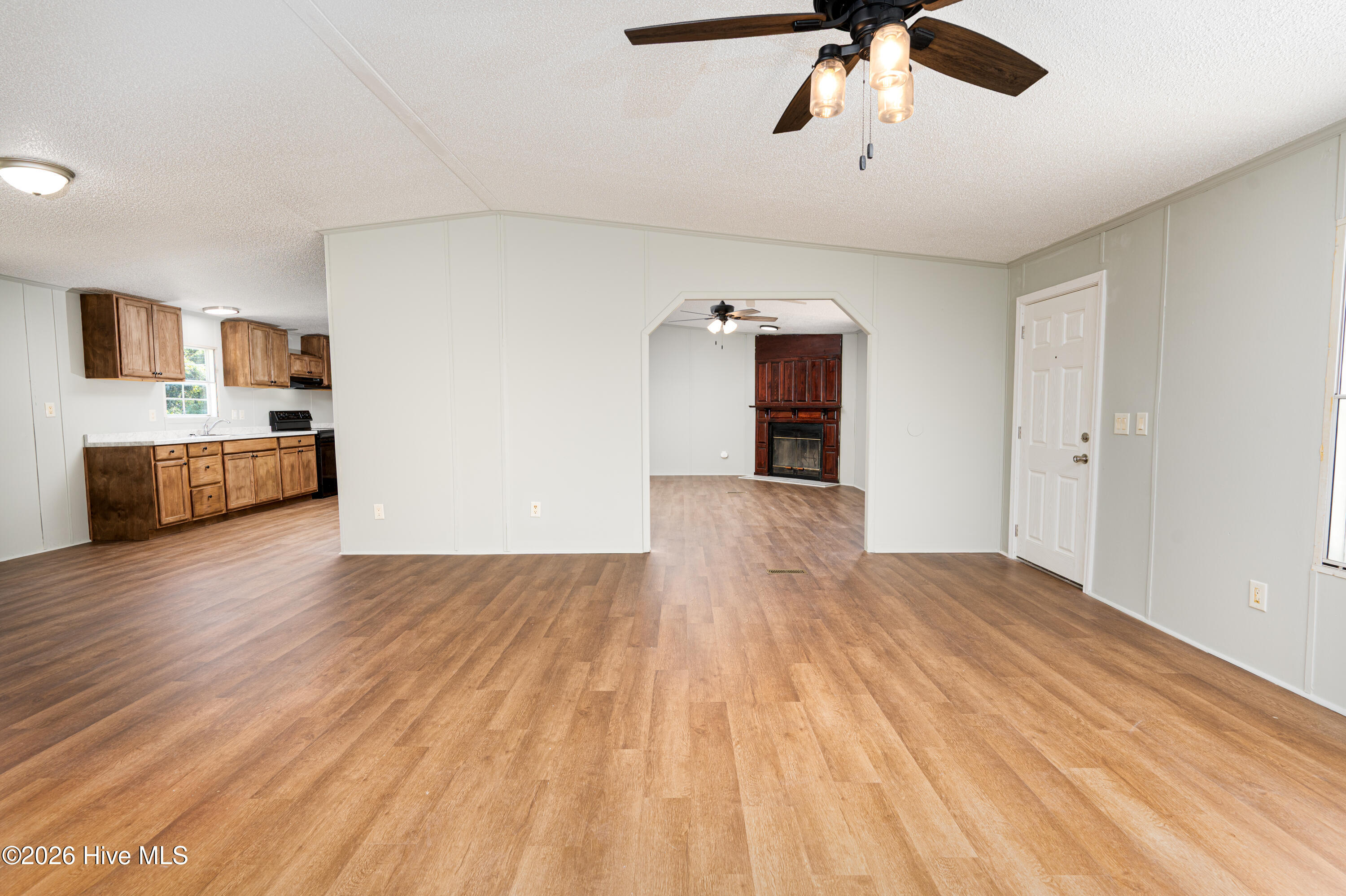 2202 Chestnut Avenue Property Photo 19