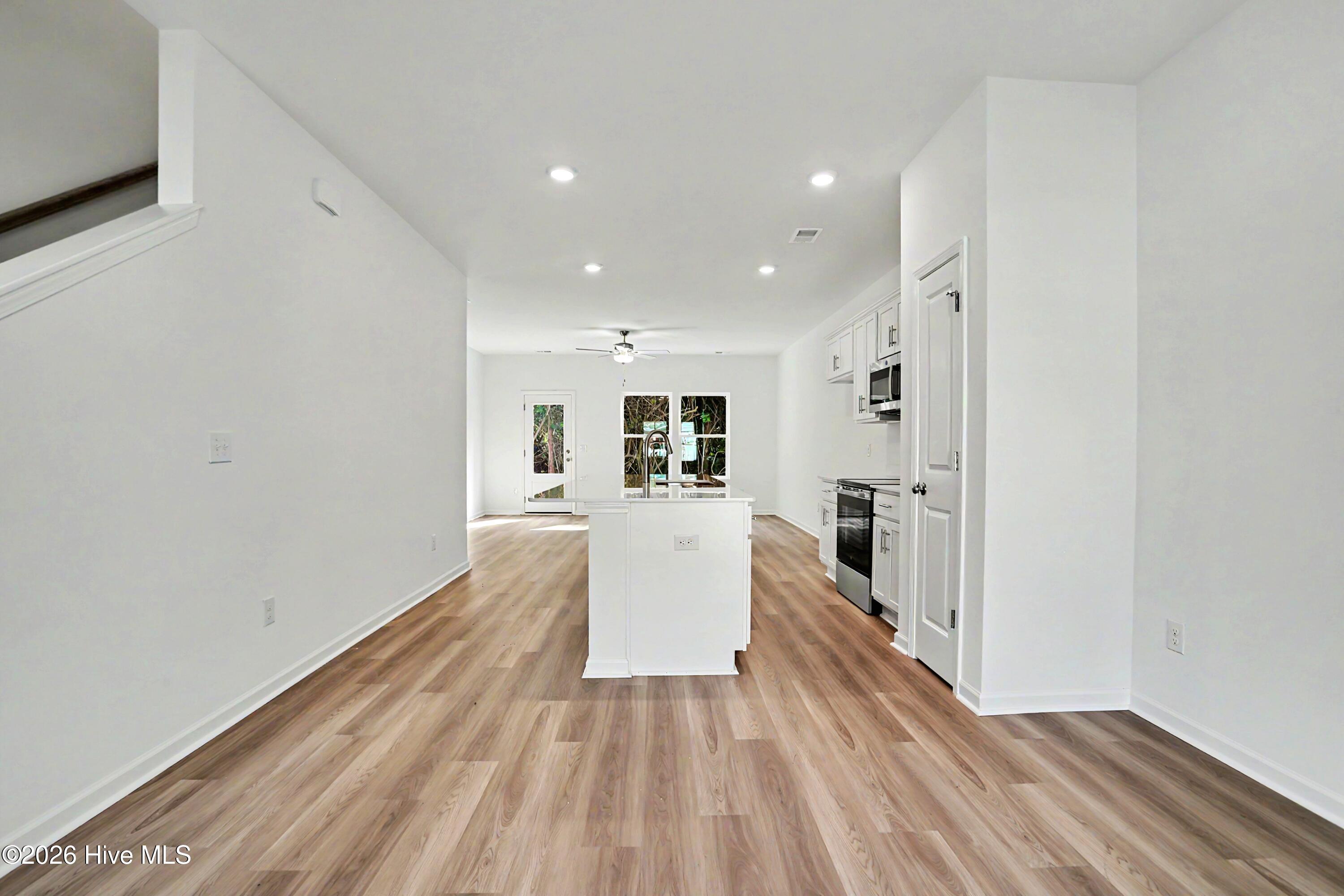 139 Edom Lane Unit 2 Property Photo 6