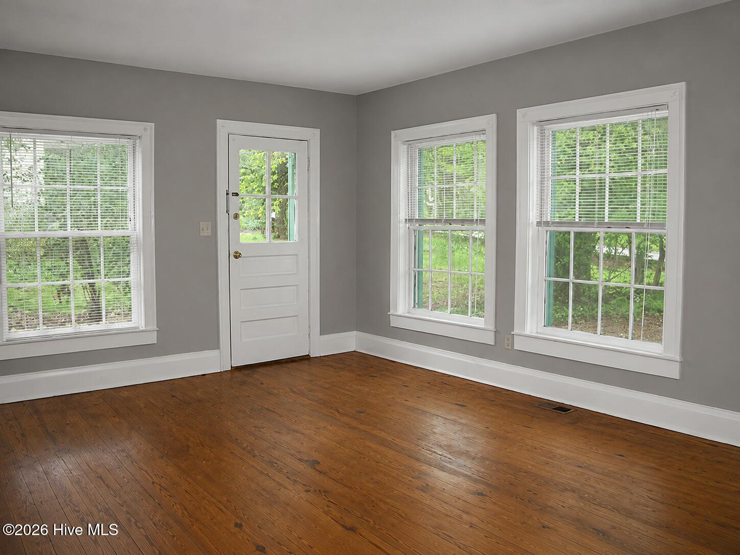 803 Branch Street Property Photo 5