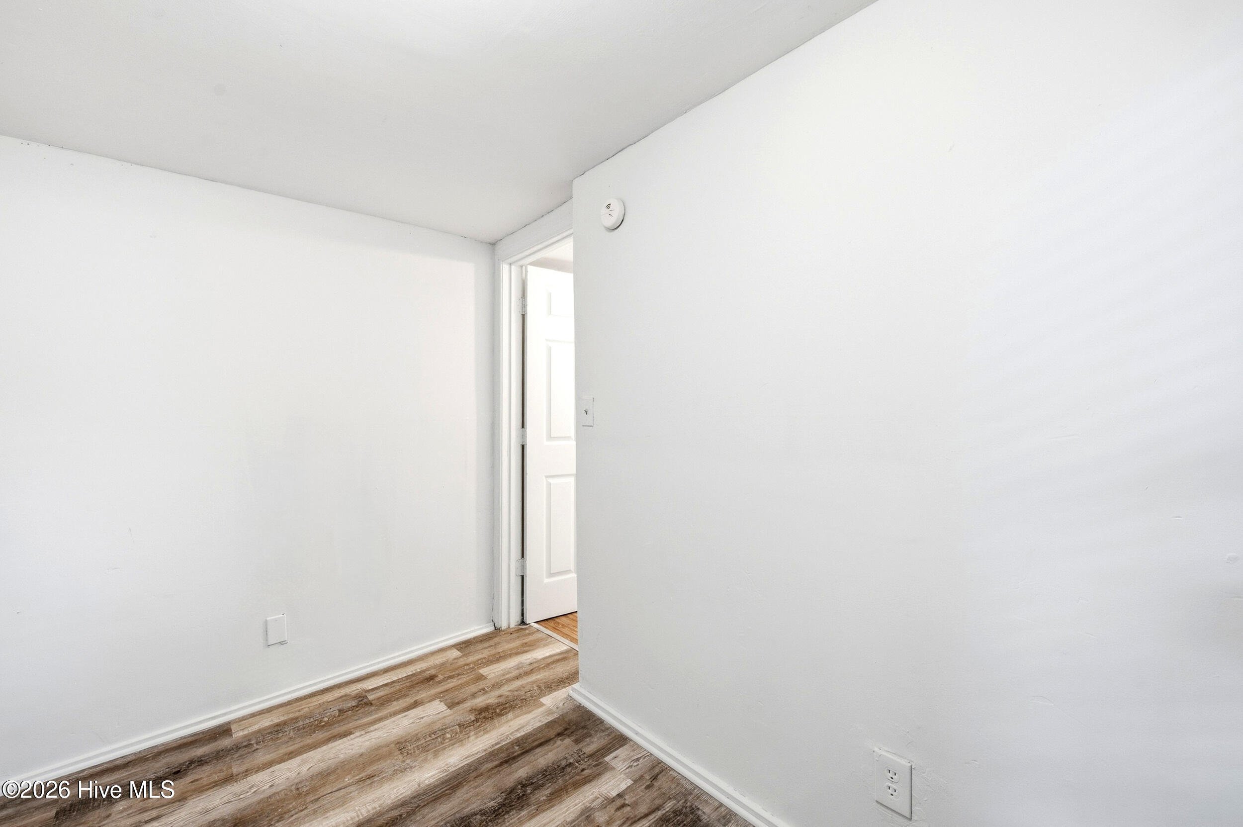 922 Dock Street Property Photo 17