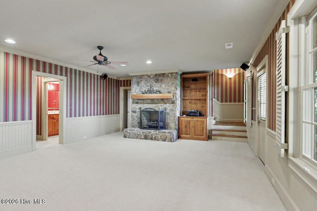 1035 Summit Way Property Photo 42