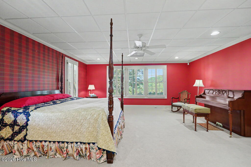 1035 Summit Way Property Photo 47