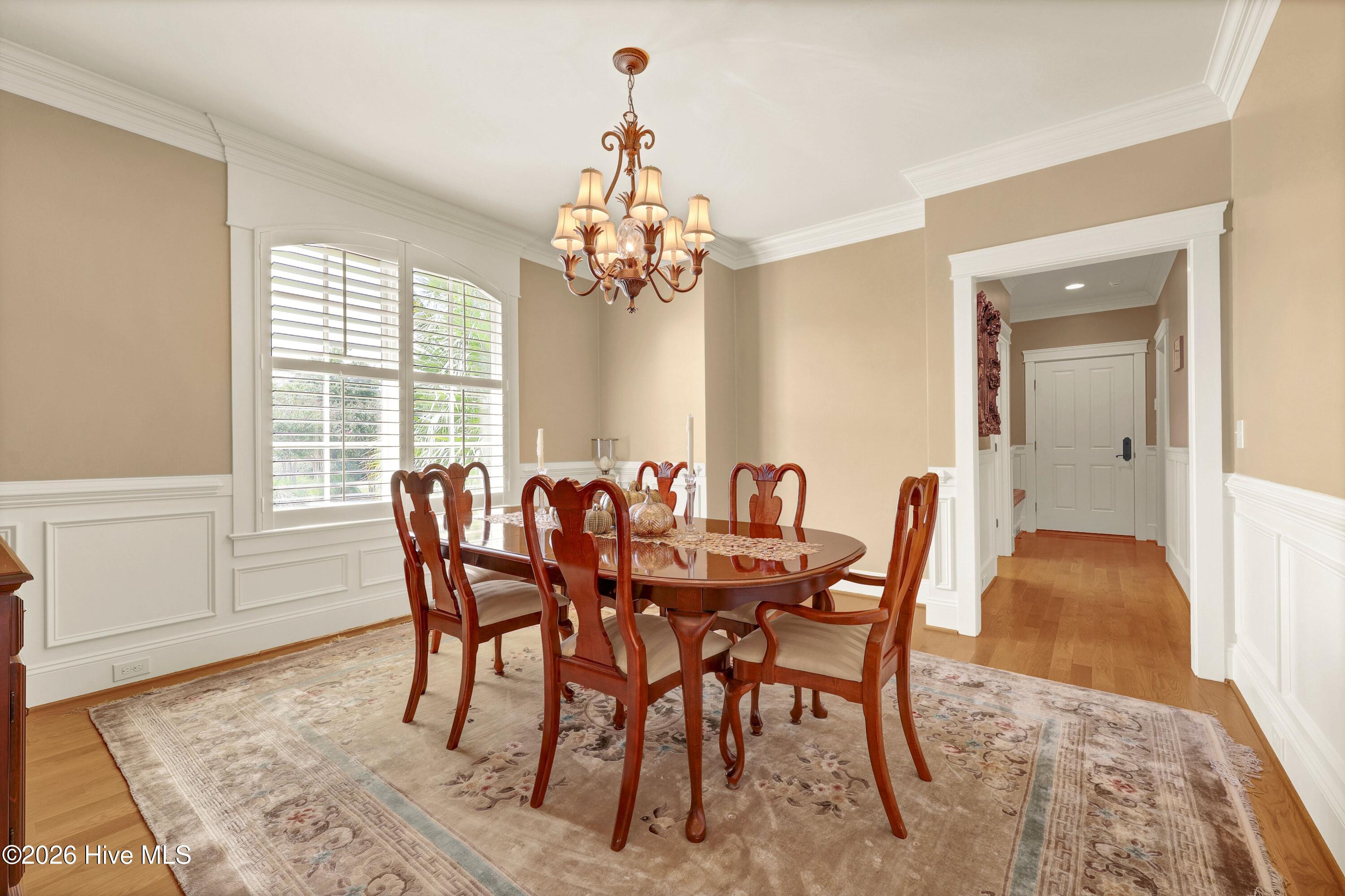 2024 Ashland Court Property Photo 6