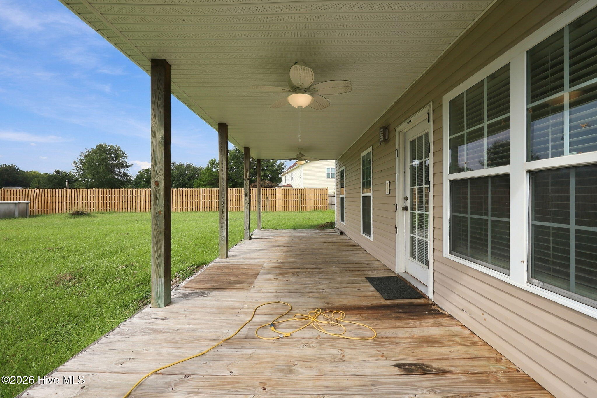 116 Spring Leaf Lane Property Photo 8