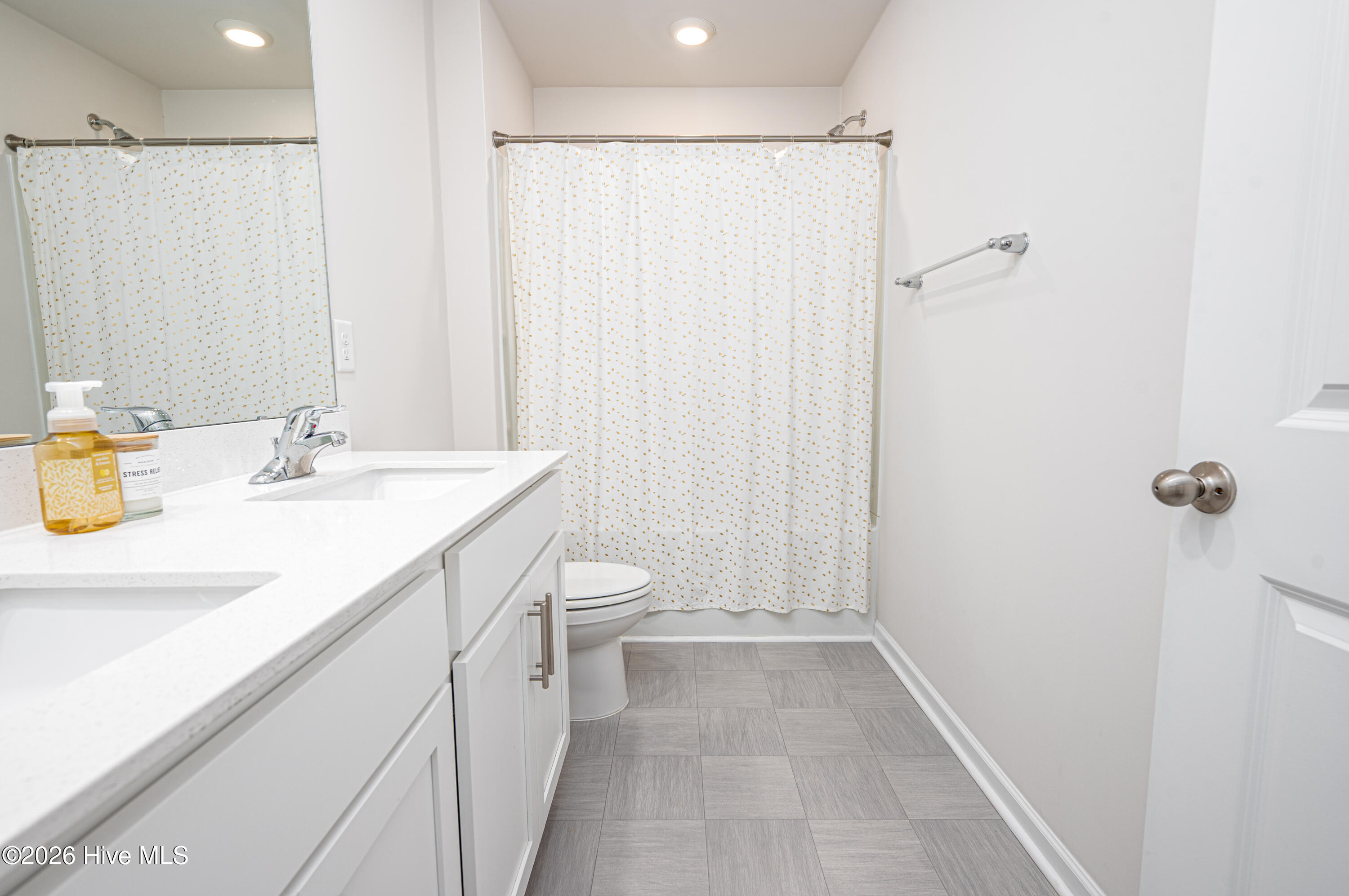 1017 Ella Bengel Drive Property Photo 13
