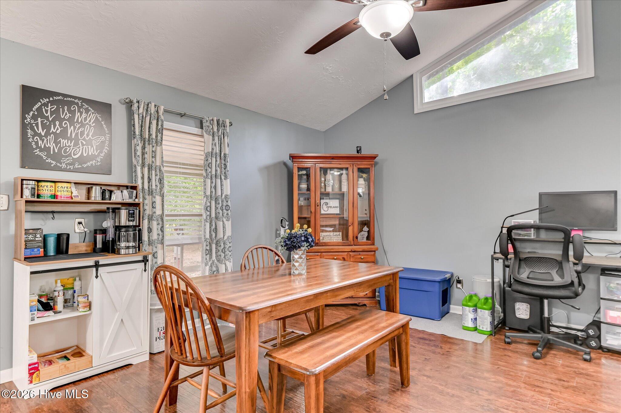 344 Marshall Street Property Photo 10
