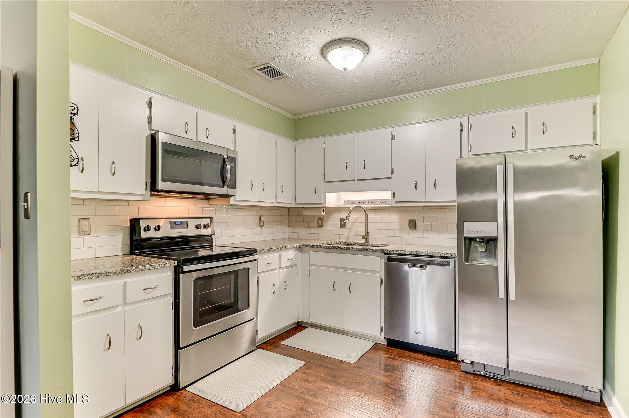 344 Marshall Street Property Photo 15