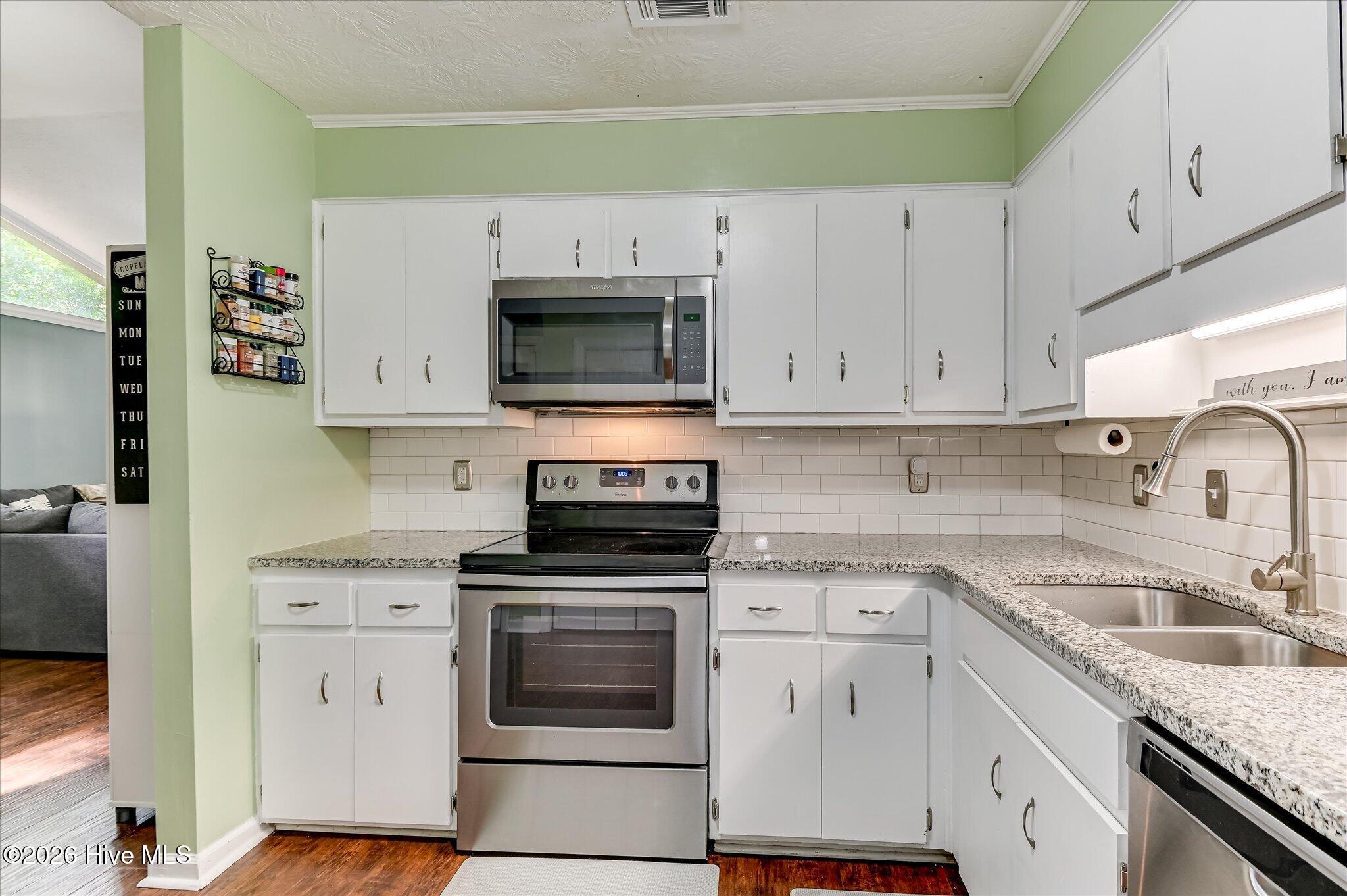 344 Marshall Street Property Photo 16