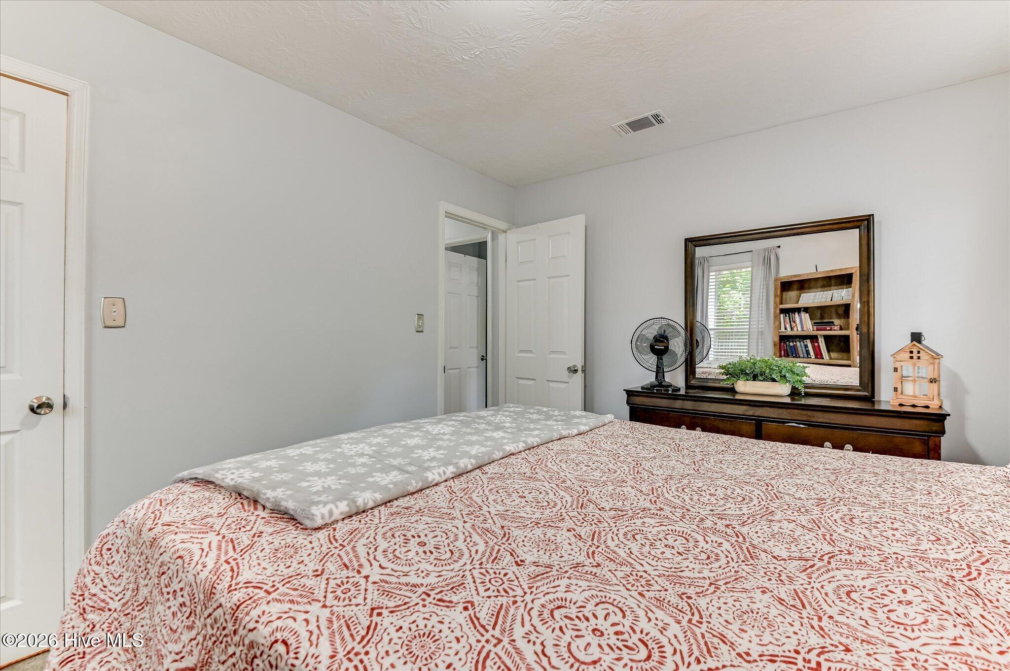 344 Marshall Street Property Photo 24