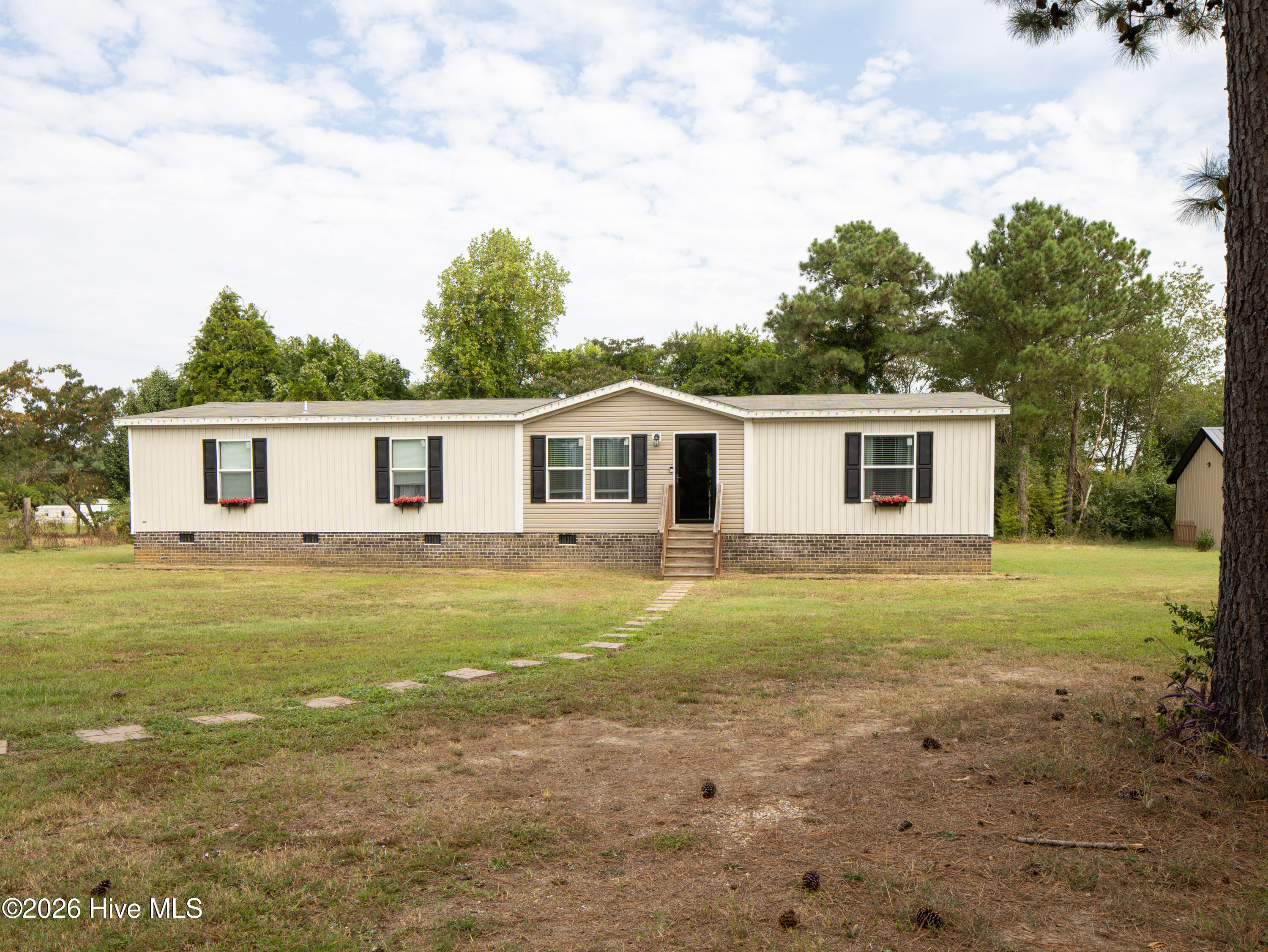 107 Lori Lane Property Photo 1
