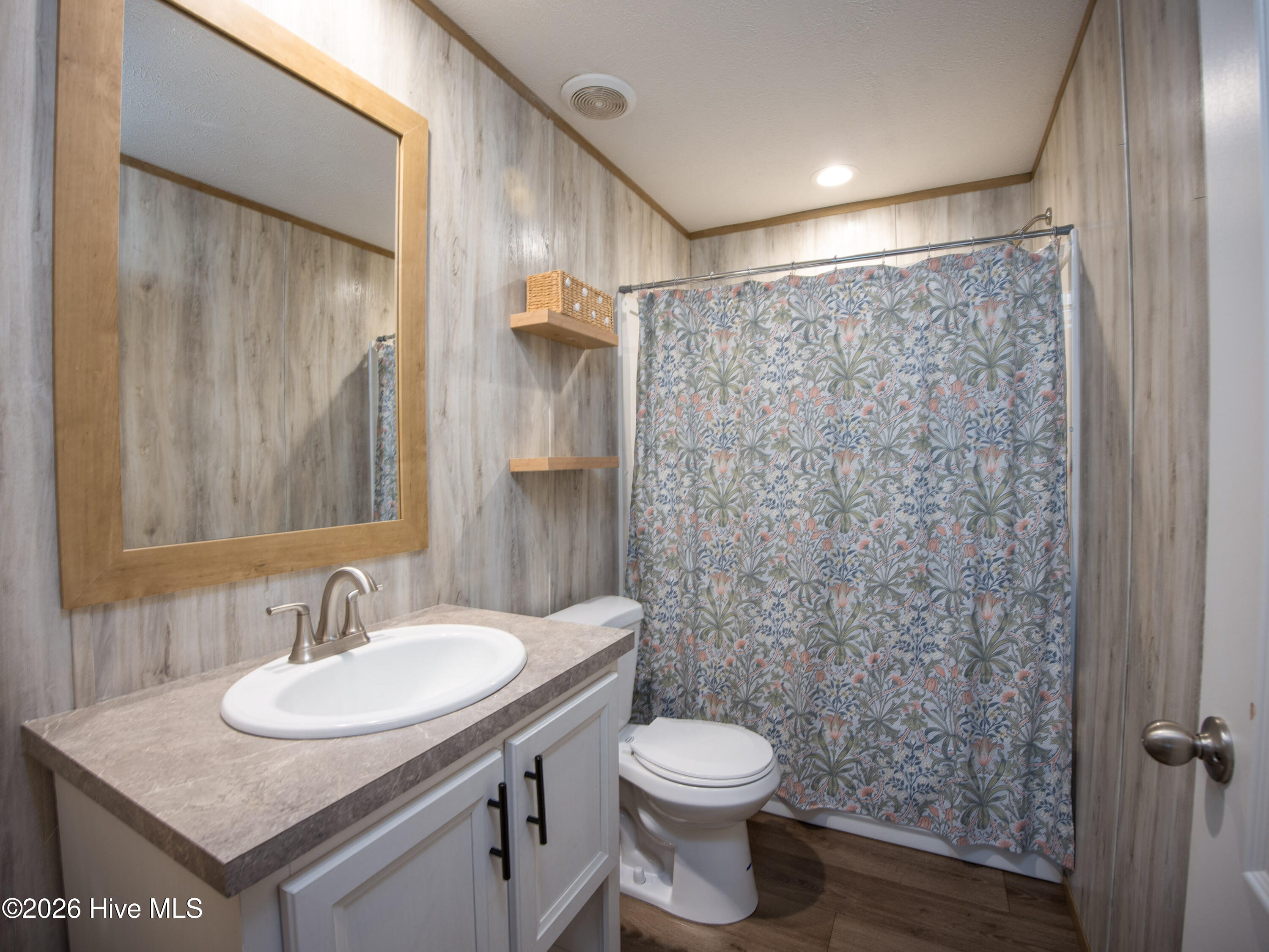 107 Lori Lane Property Photo 21