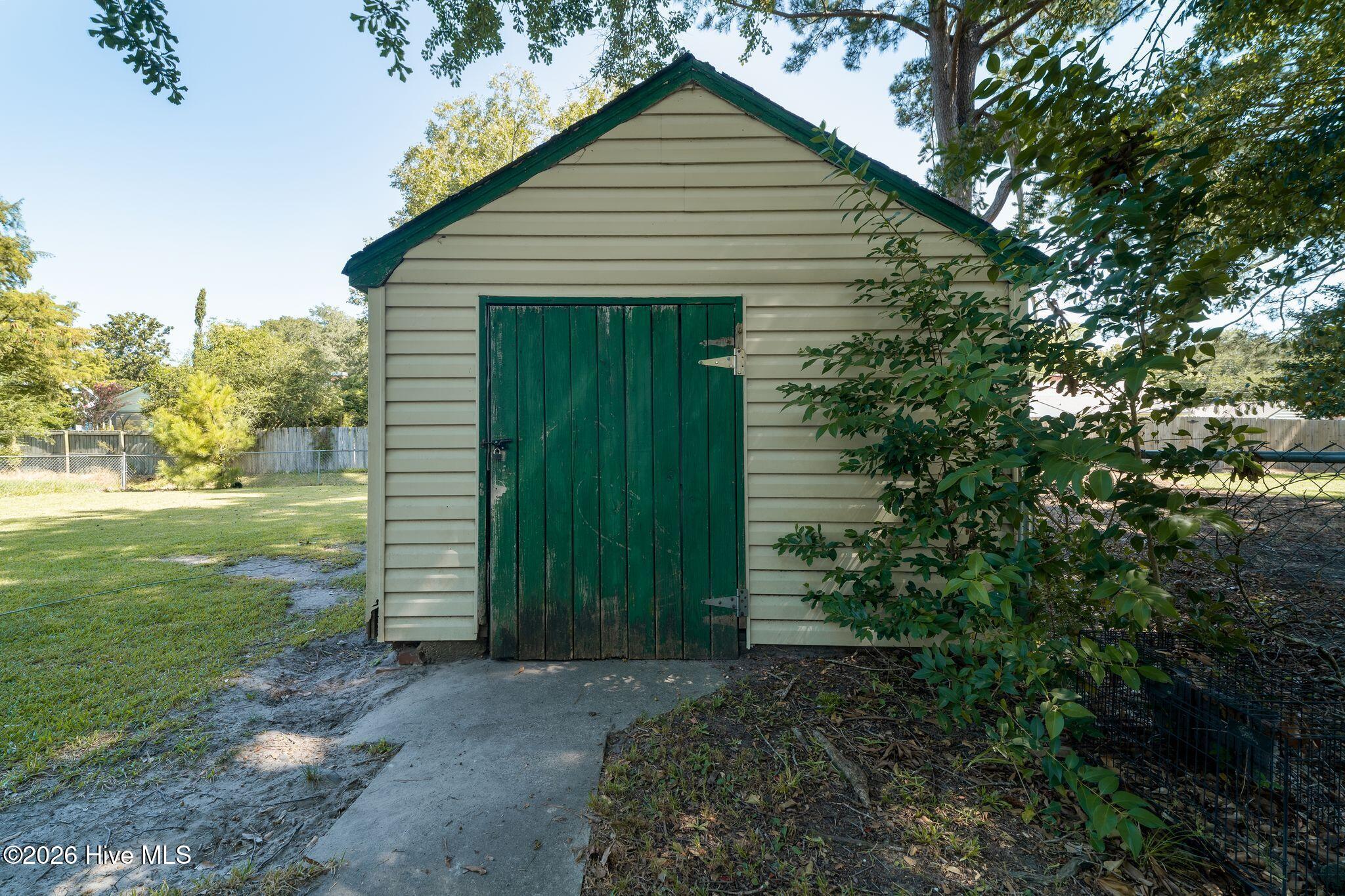 410 Johnson Boulevard Property Photo 2