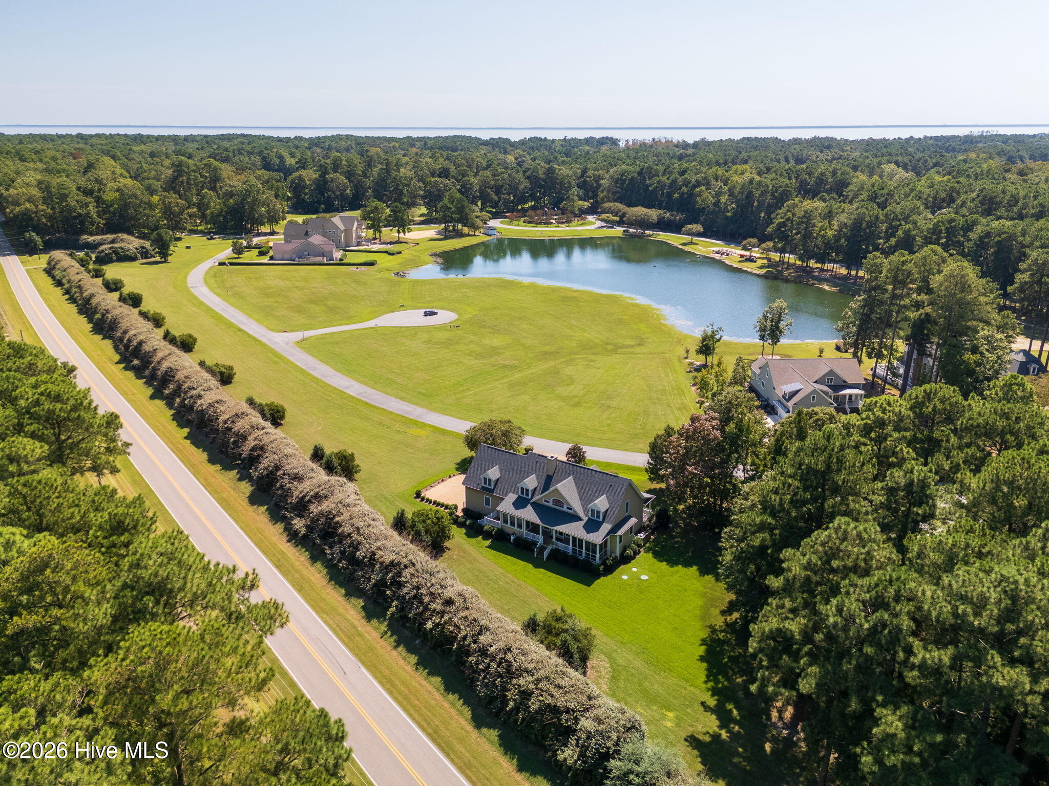 147 Lakeside Drive Property Photo 4
