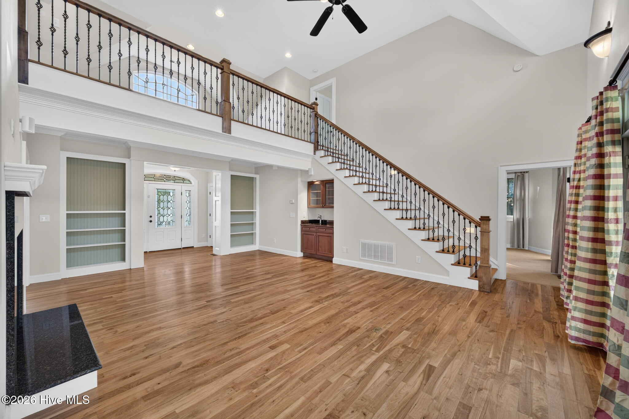 147 Lakeside Drive Property Photo 6