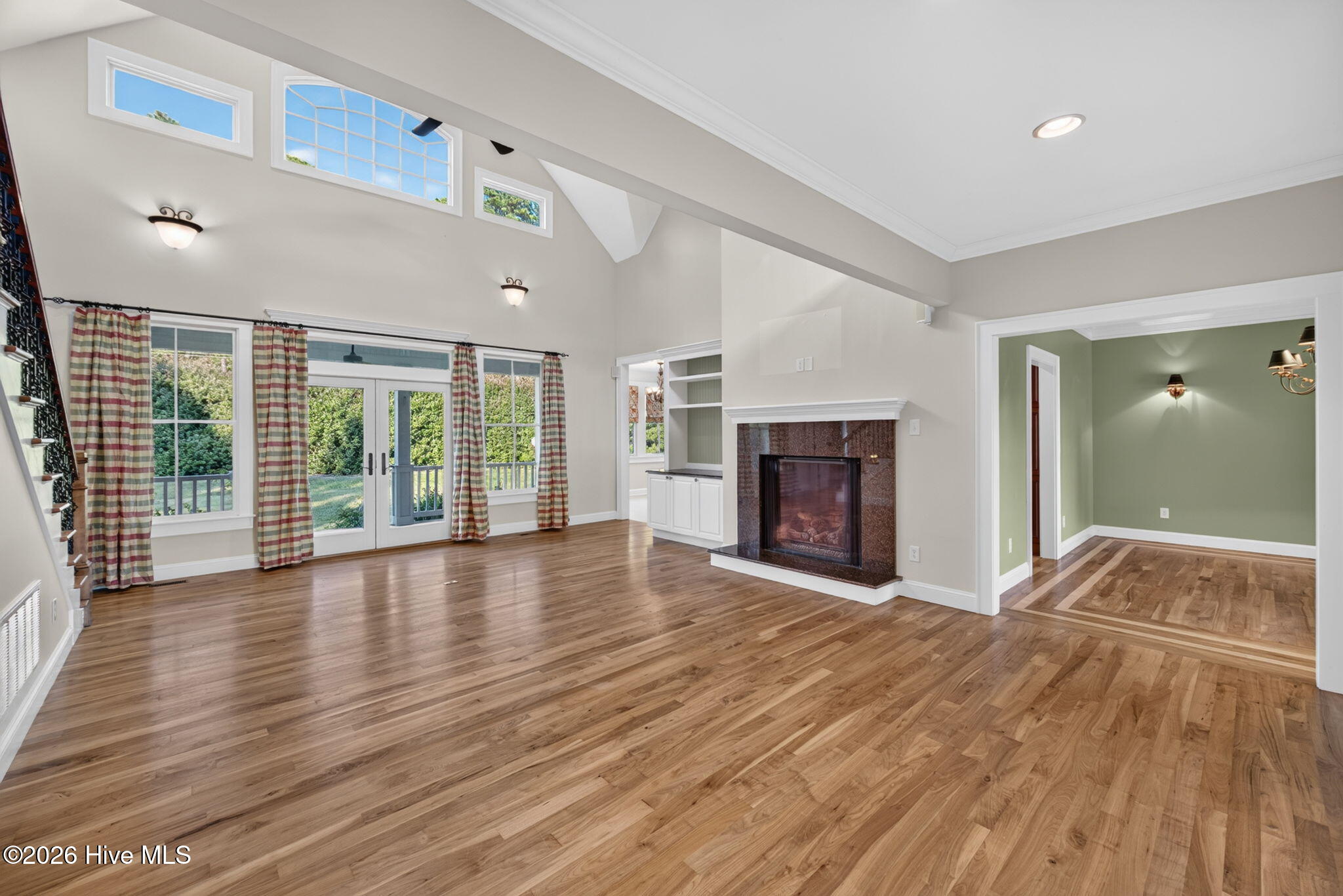 147 Lakeside Drive Property Photo 8