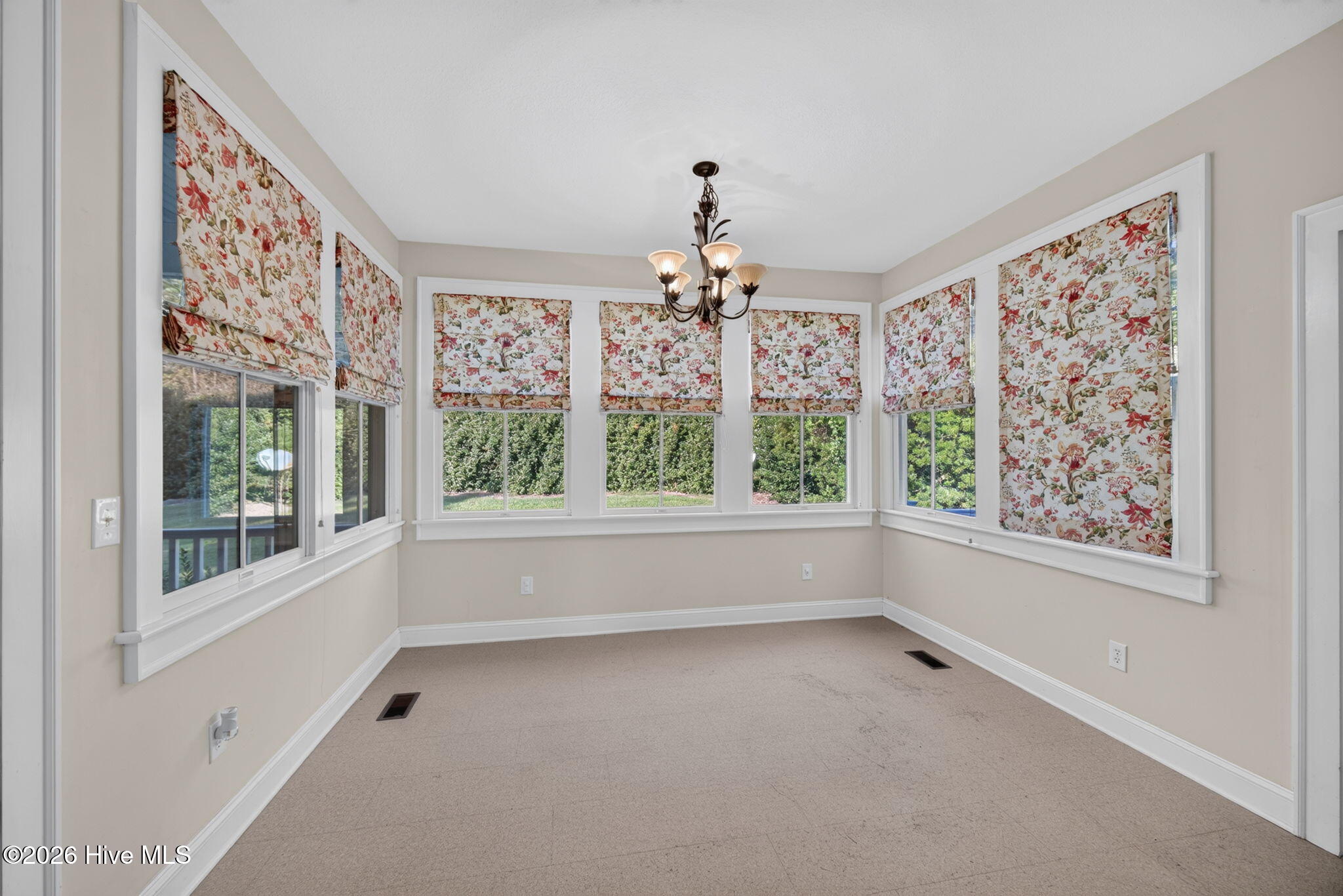 147 Lakeside Drive Property Photo 14