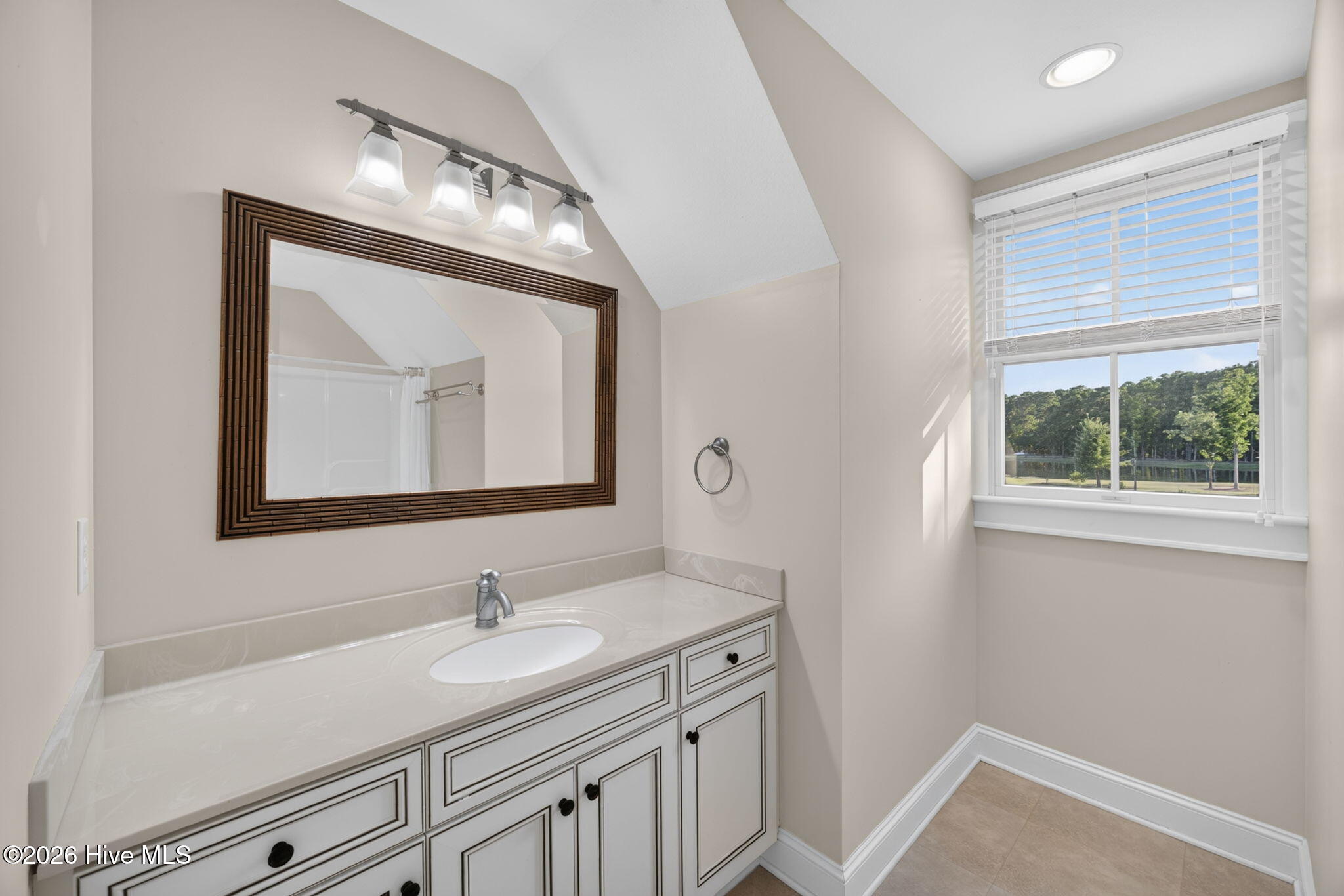 147 Lakeside Drive Property Photo 25