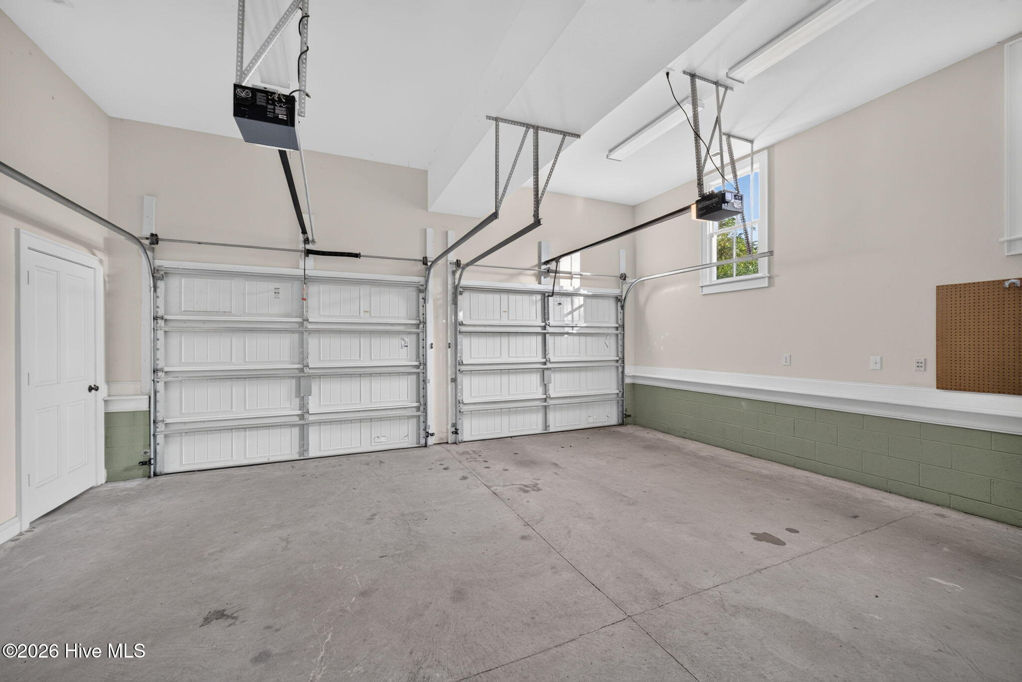 147 Lakeside Drive Property Photo 35
